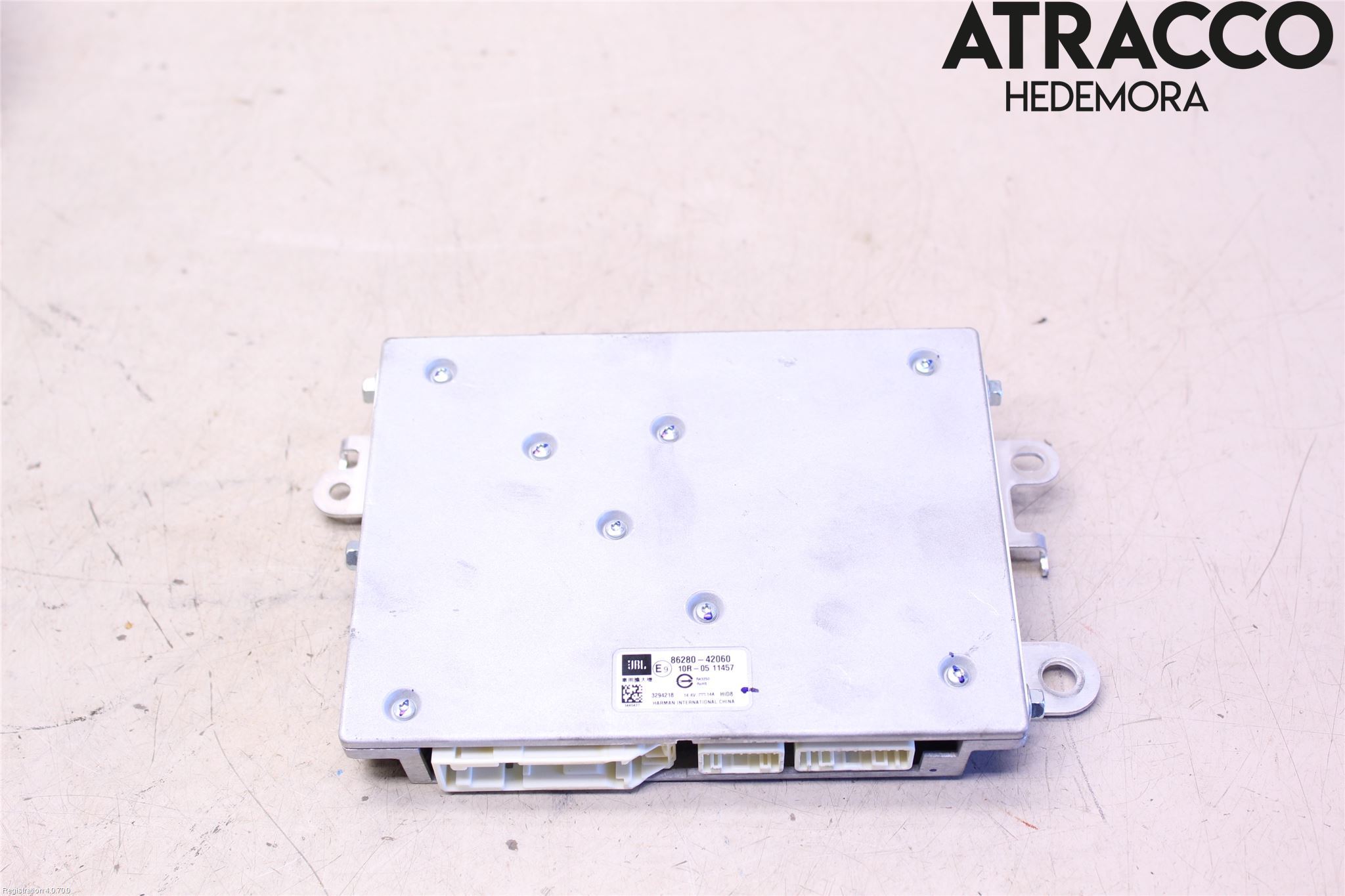 Toyota RAV4 19- Stereo Forsterker