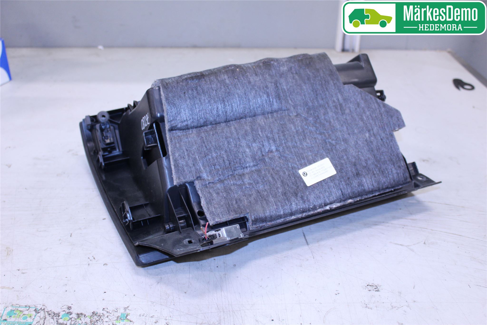 Skoda SUPERB 09-15 Innr Hanskerom