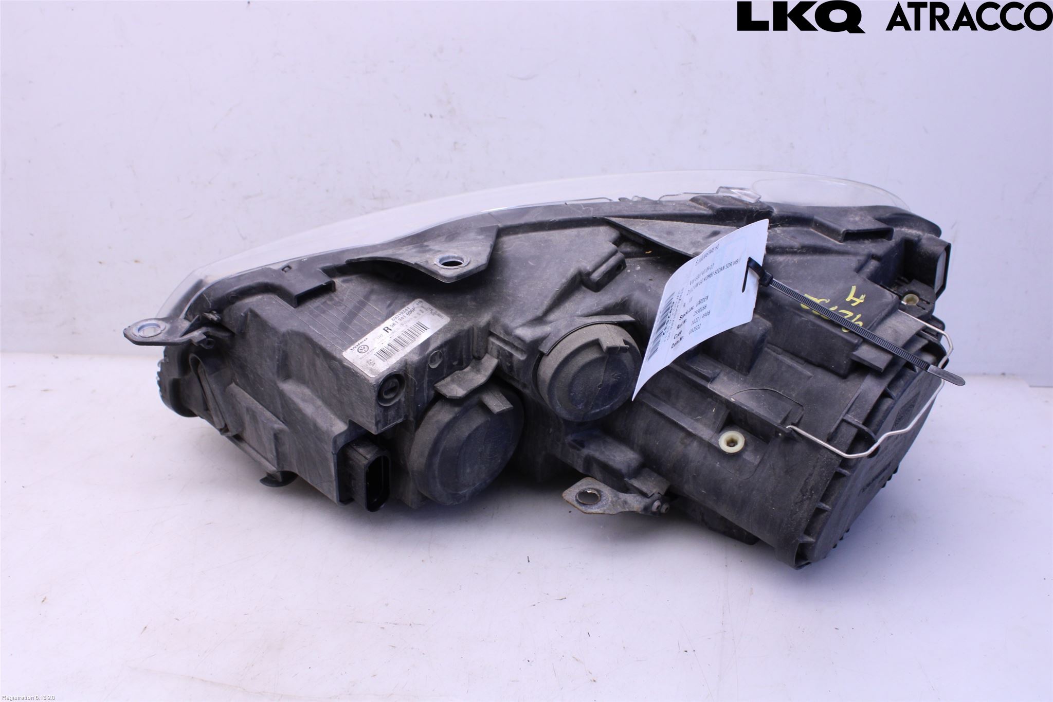 Volkswagen VW GOLF VI 09-13 Frontlykt Høyre