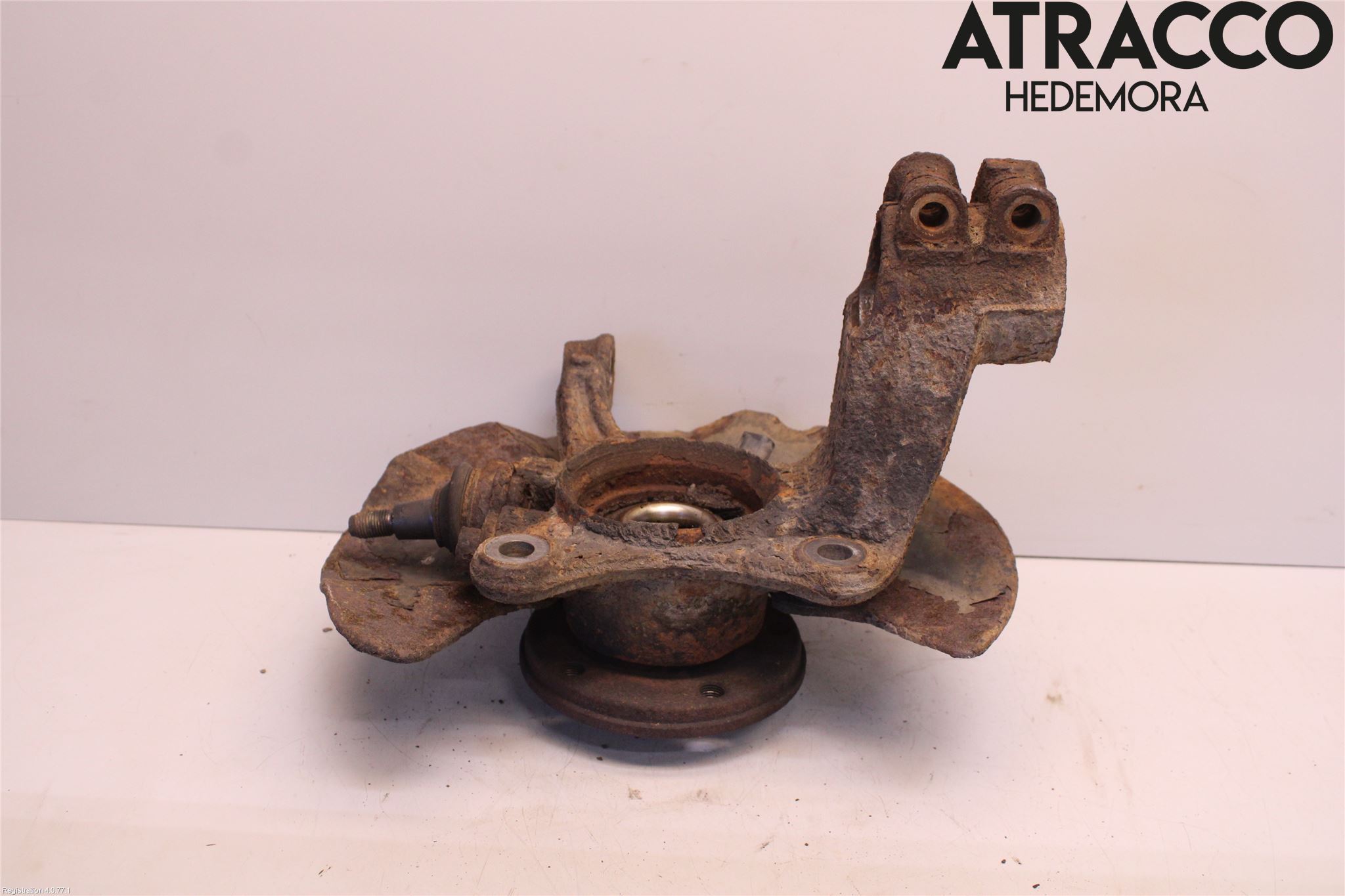 Volkswagen VW TRANSP/CARAVELLE (T5) 04-15 Spindel Vf
