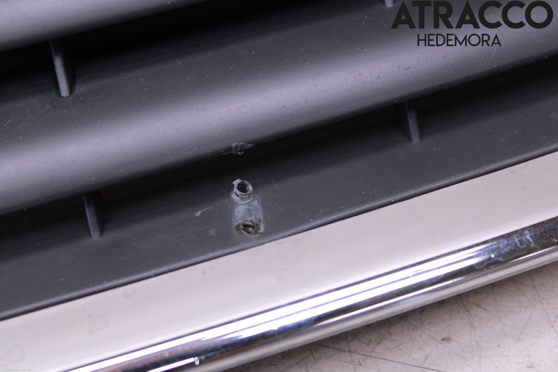 Ford KUGA 08-12 Grill Komplett