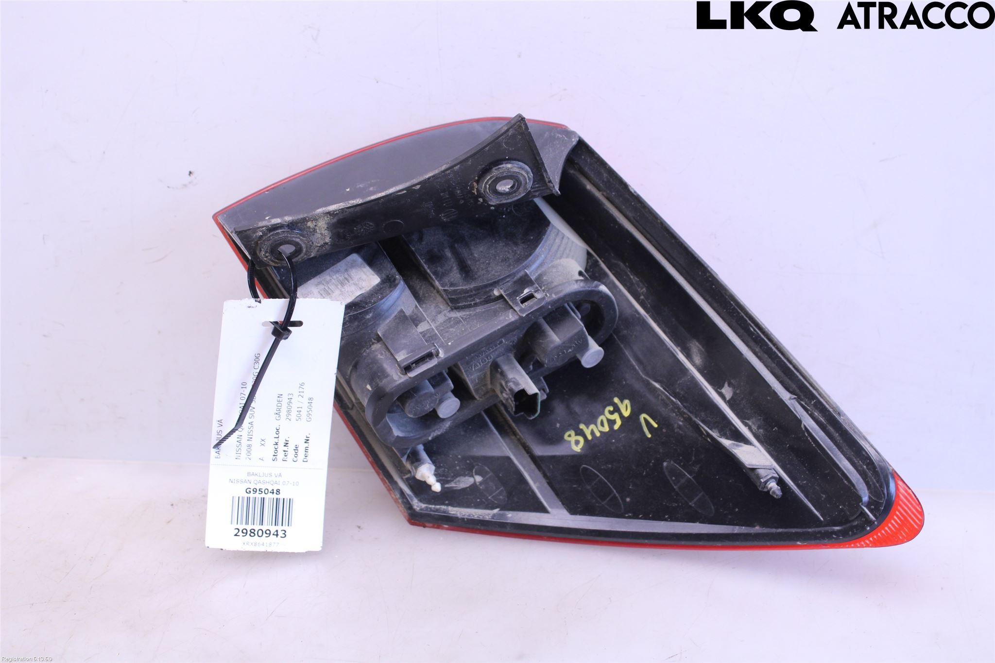 Nissan QASHQAI   07-10 Baklykt Venstre