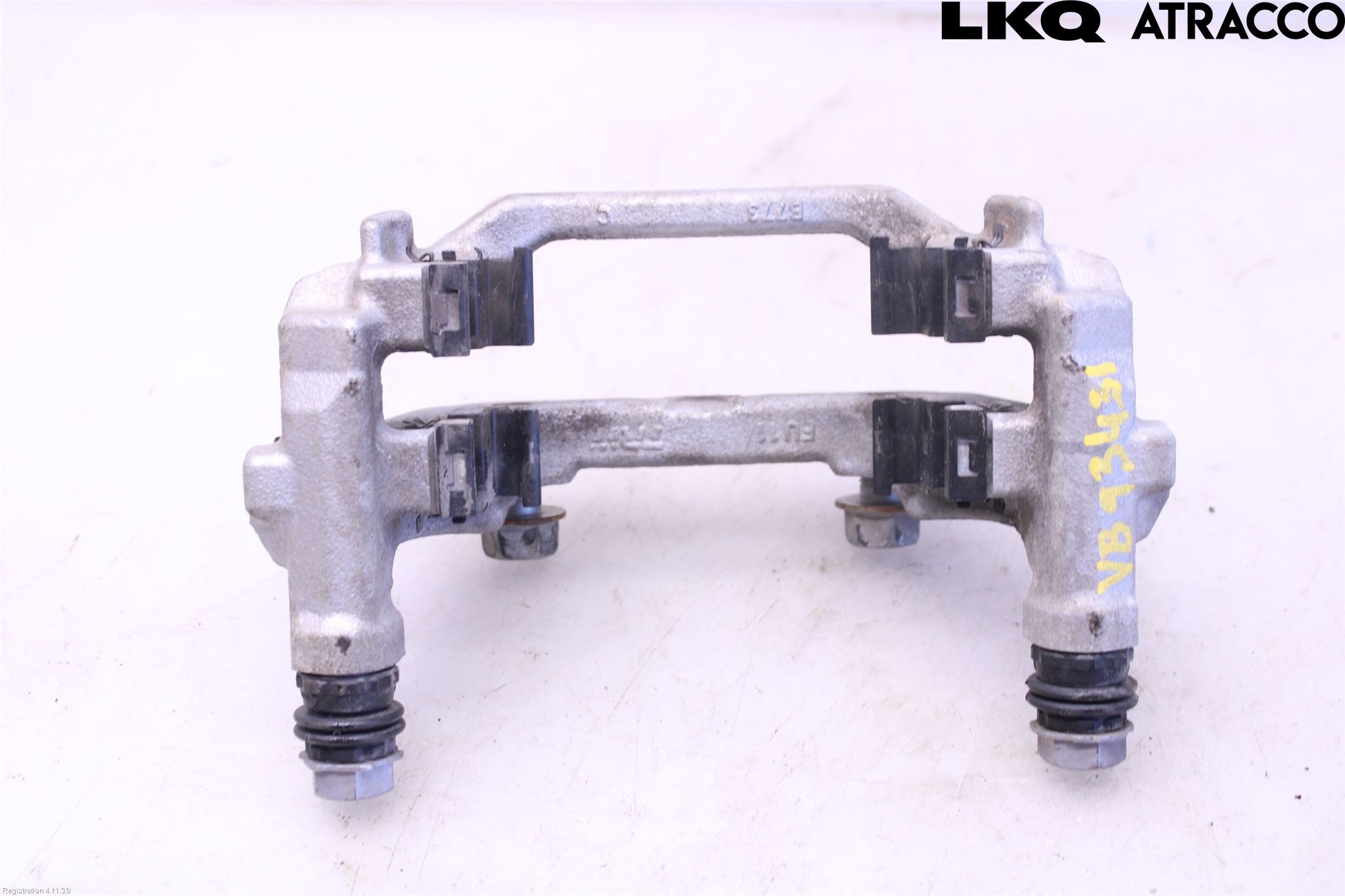 Toyota YARIS XP21 20- Bremsecaliper Feste Holder