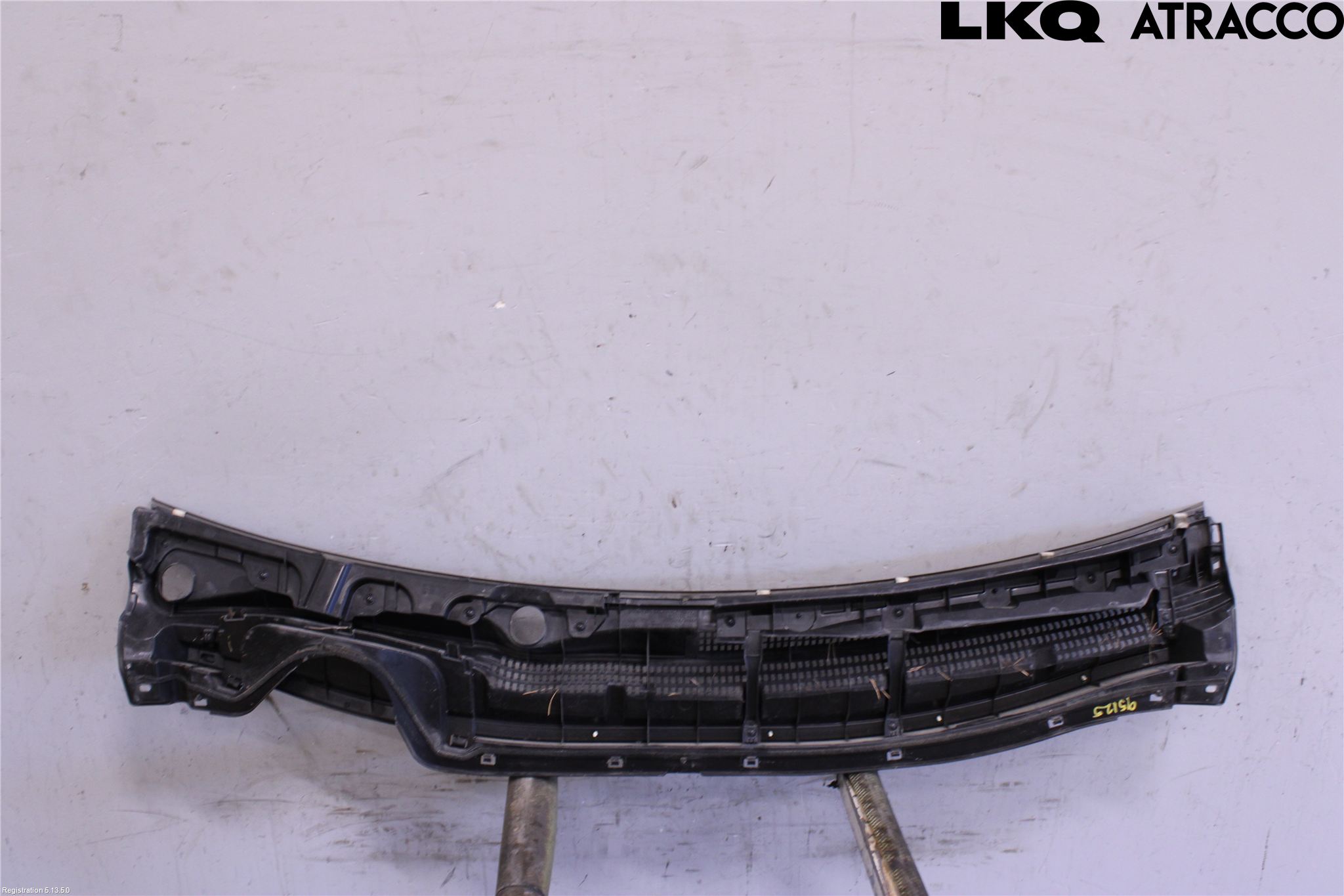 Toyota PRIUS ZVW30 09-20 Visker Deksel-Grill-Under Frr