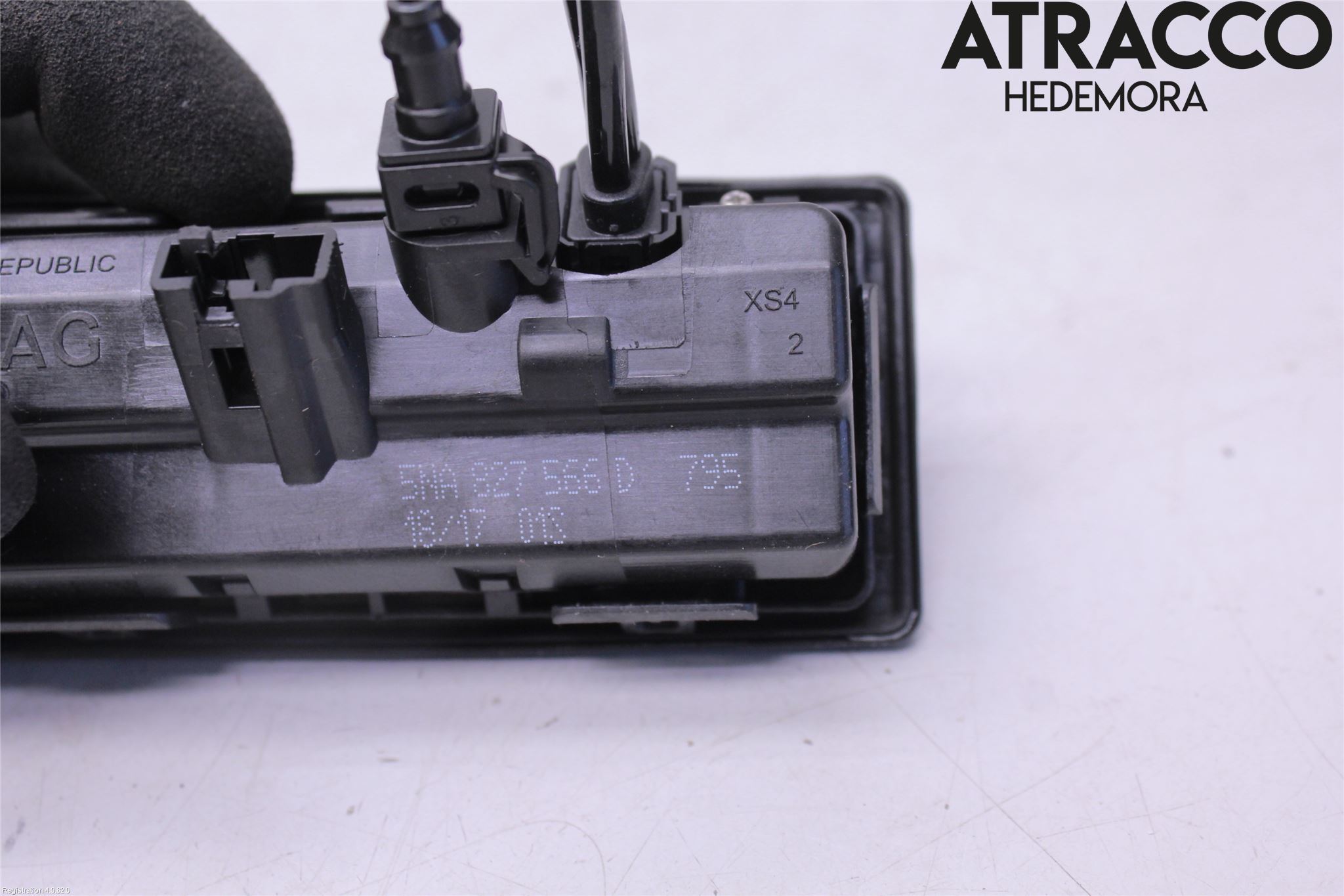 Volkswagen VW TIGUAN 16-24 Bakluke Handtak Ytre