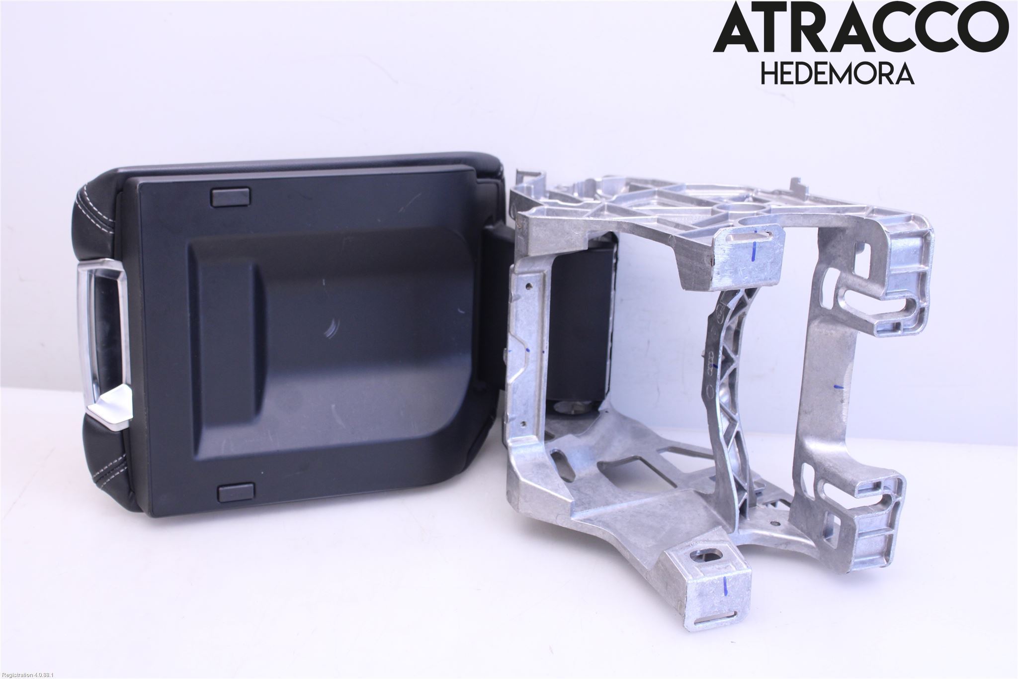 Audi A6 F2/C8 19- Innr Armlene