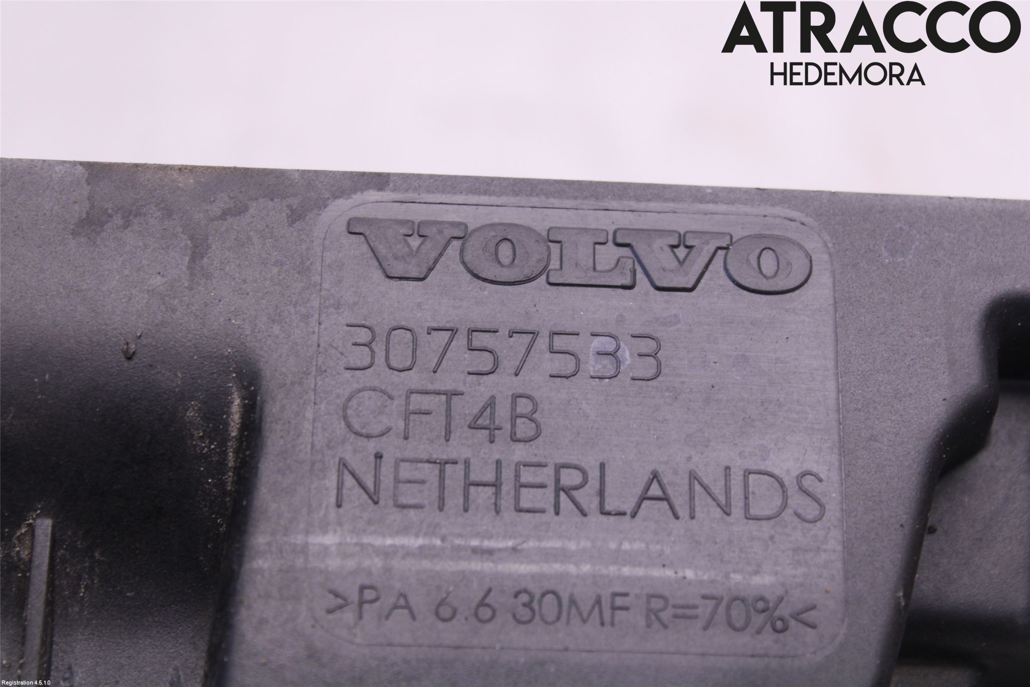 Volvo V70 05-08 Motor Deksel Over Motor