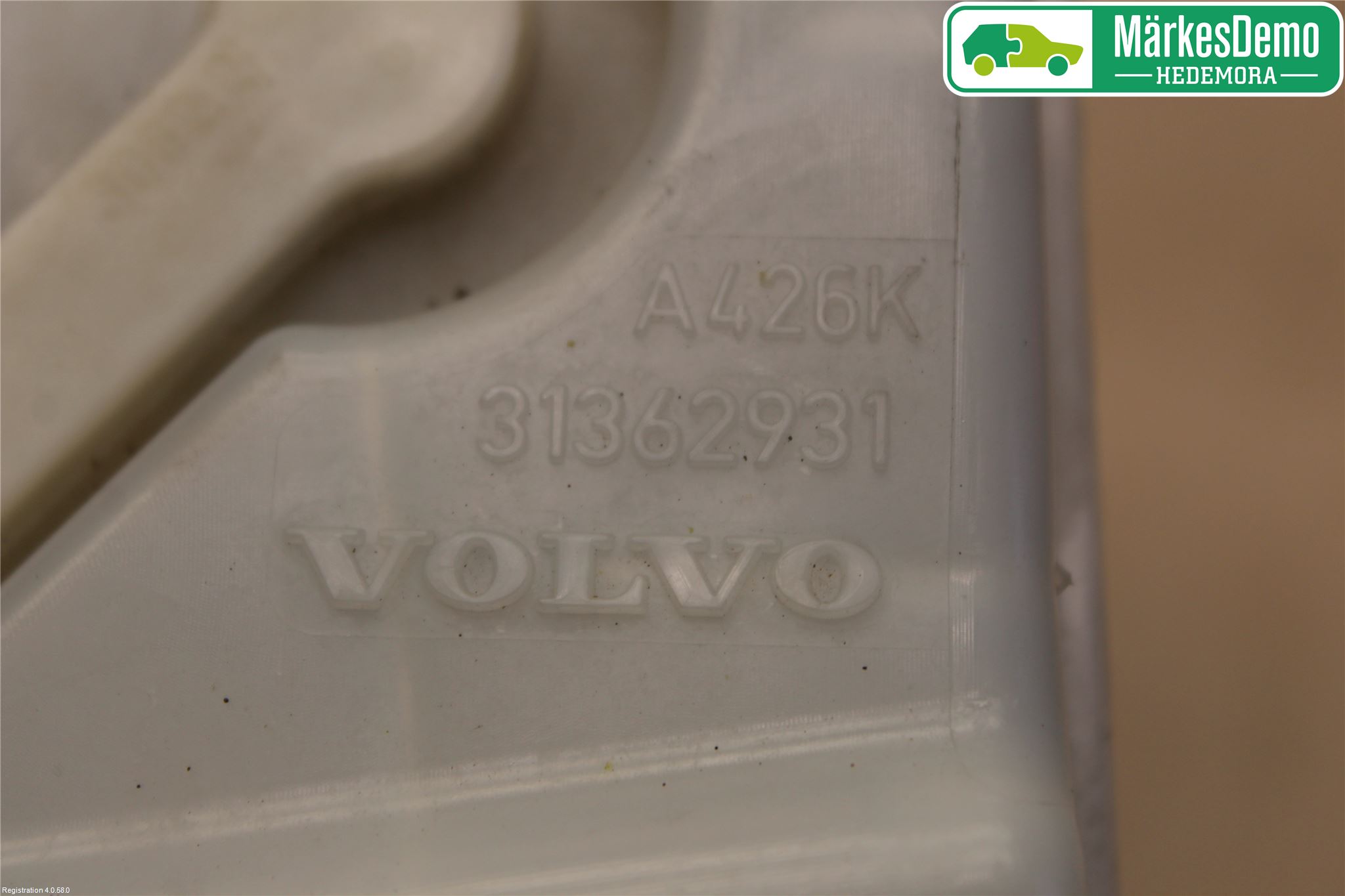 Volvo V40 12-19 Bremsevæskebeholder