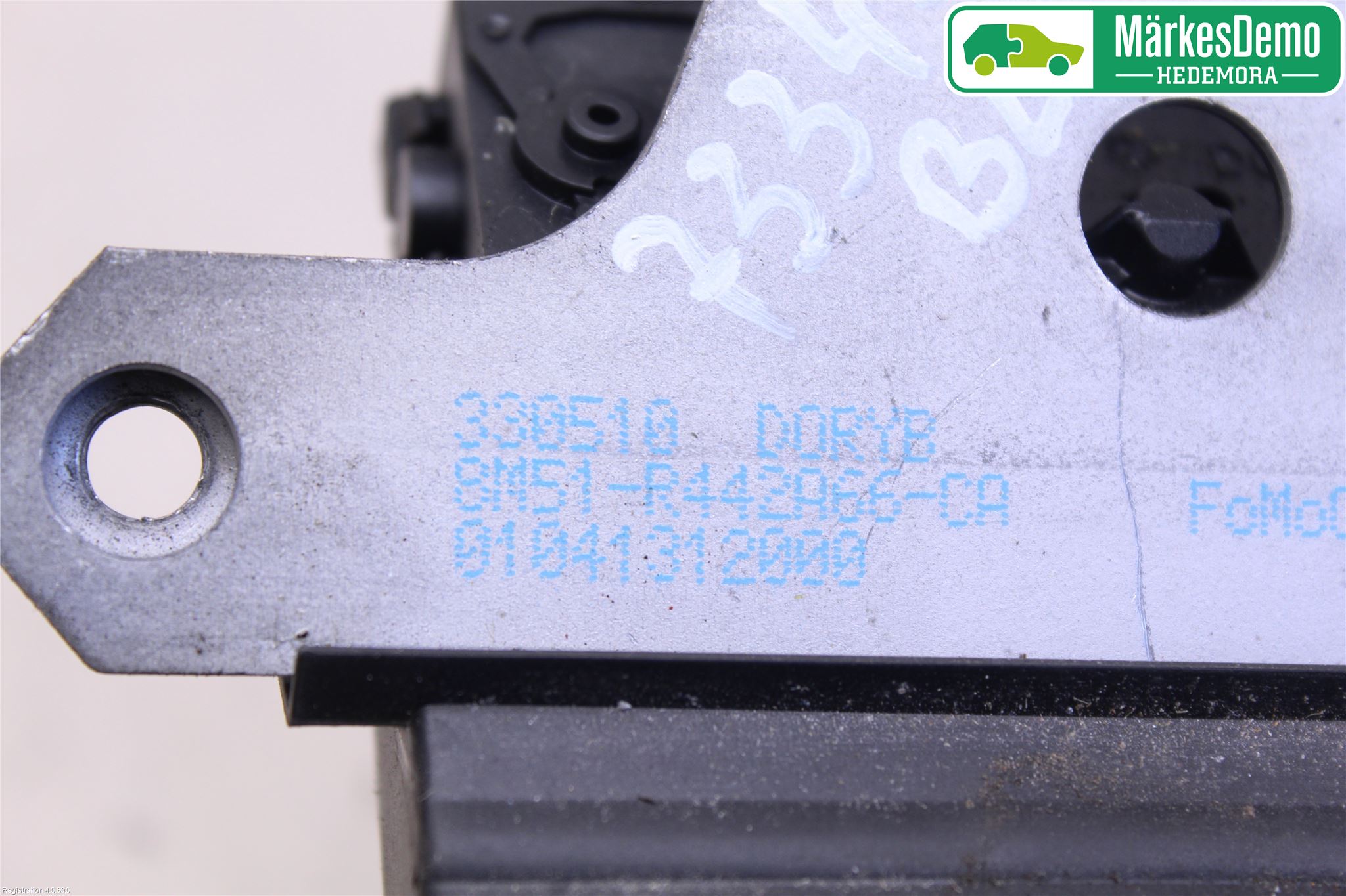 Ford KUGA 08-12 Bakluke-Lokk Låsekasse