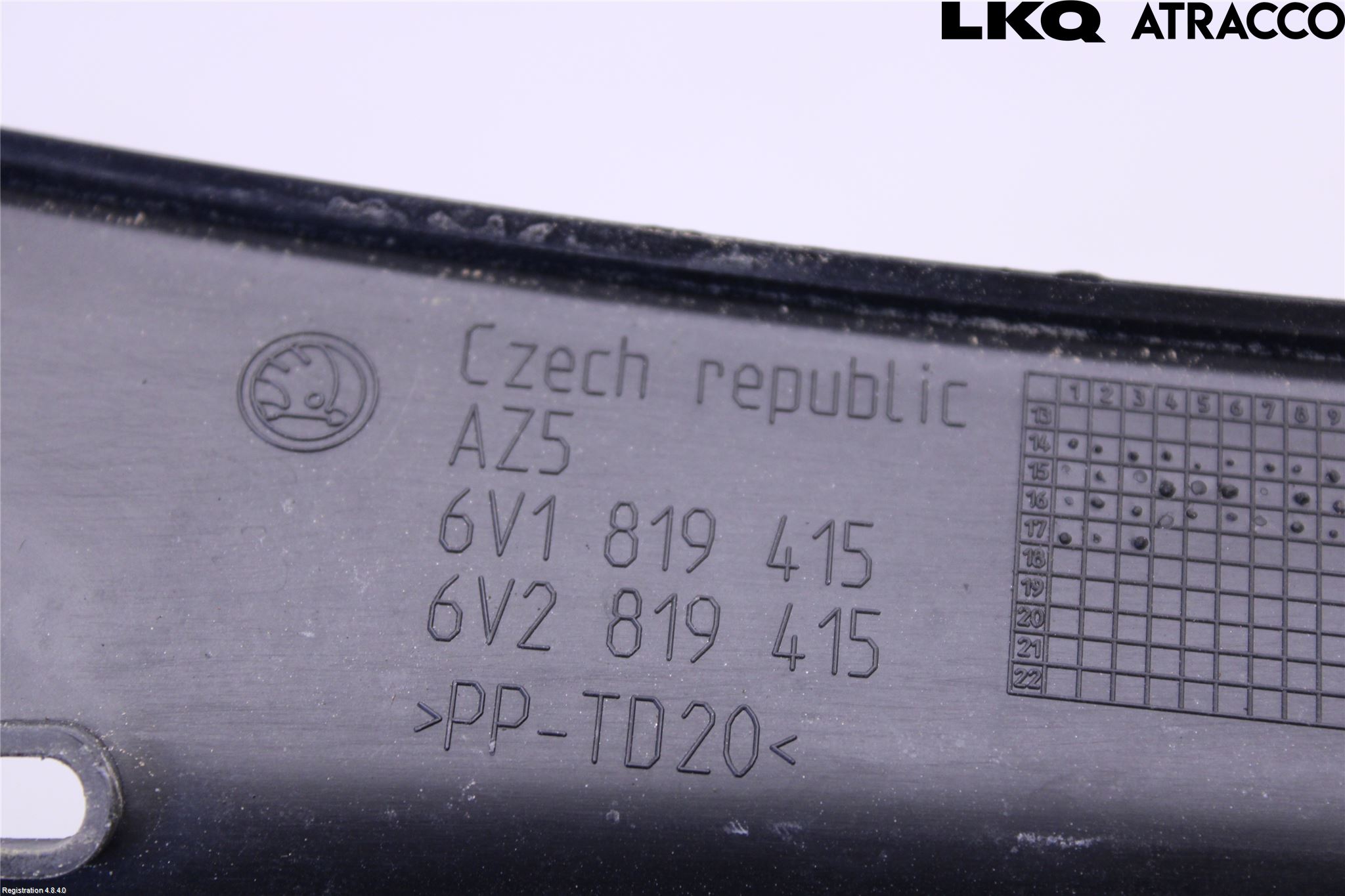 Skoda FABIA 15-21 Visker Deksel-Grill-Under Frr