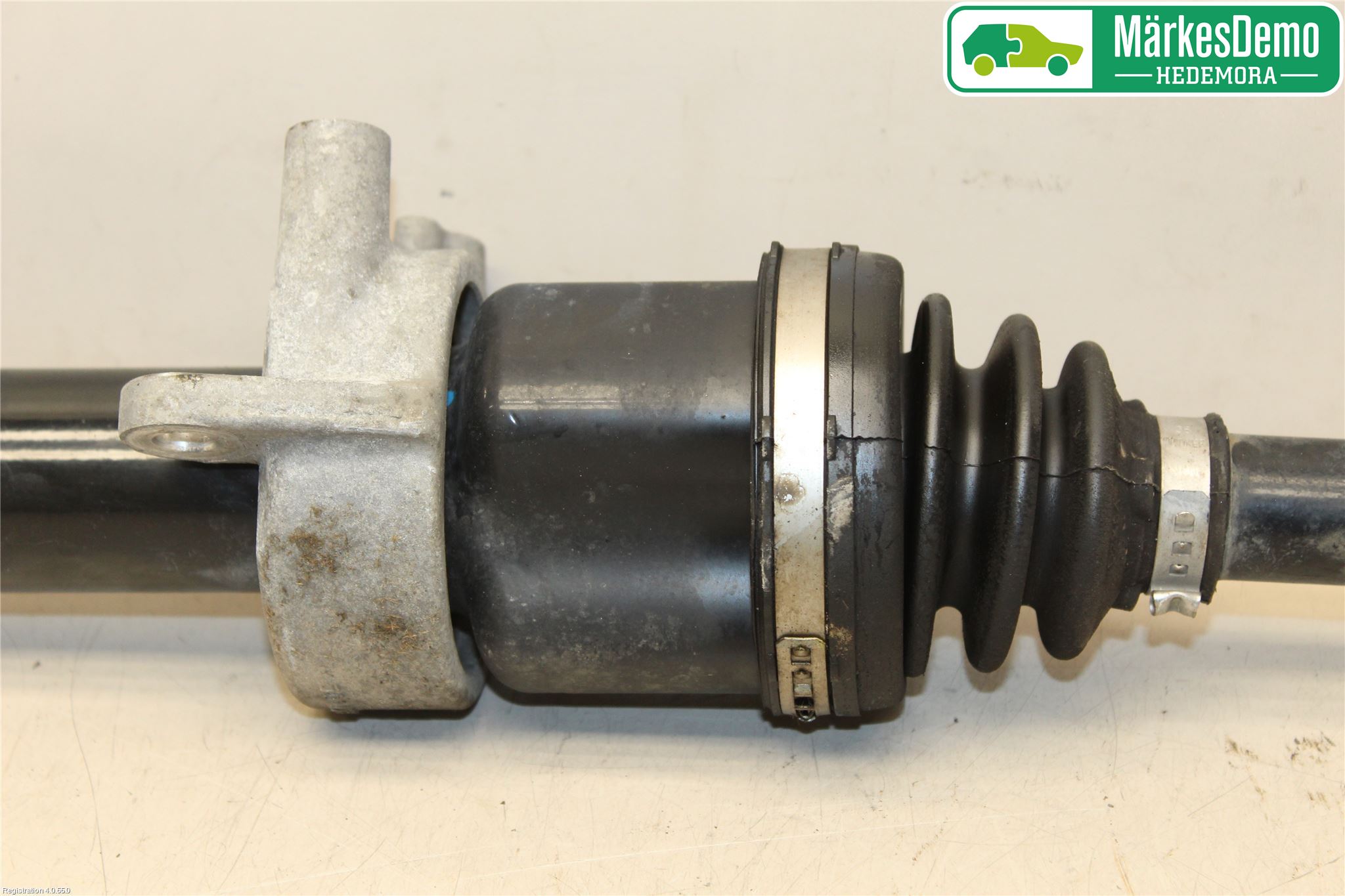 Mini ONE/COOPER 5DR F55 14-24 Drivaksel Foran Kompl Høyre