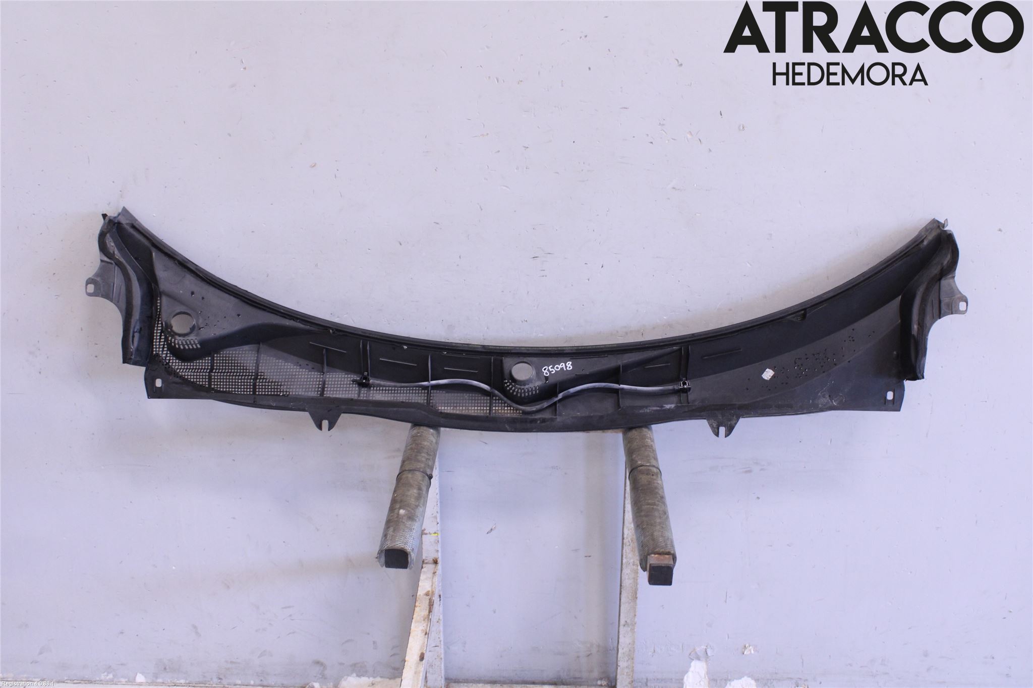 Saab 9-5 10-12 Visker Deksel-Grill-Under Frr