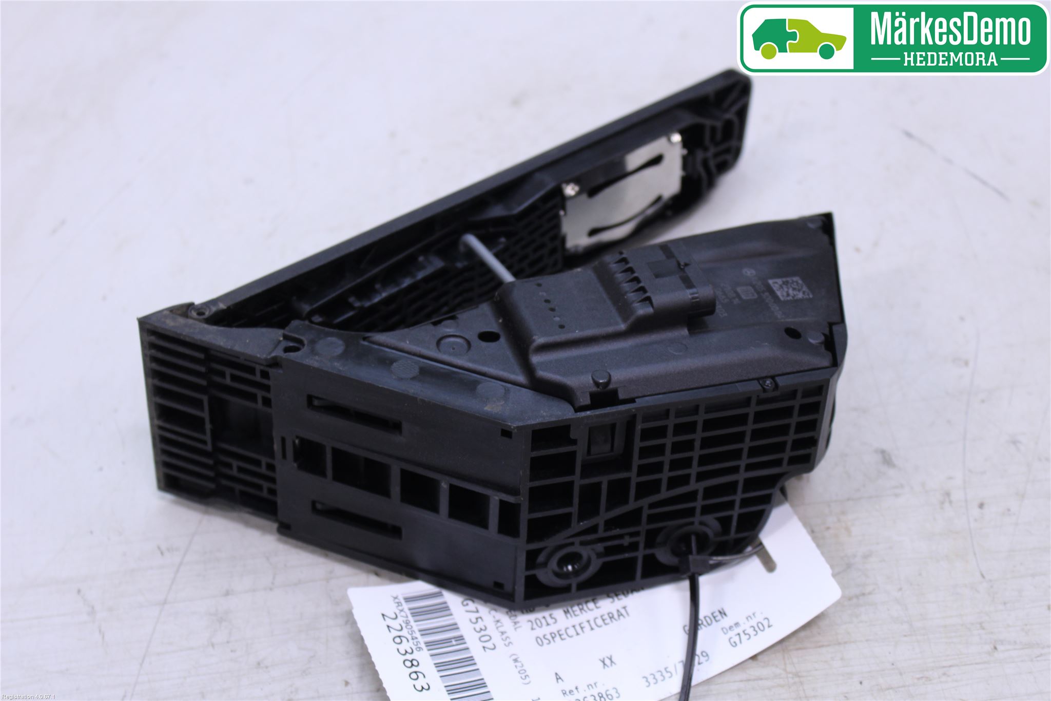 Mercedes-Benz MB C-KLASS (W205) 14-21 Gasspedal