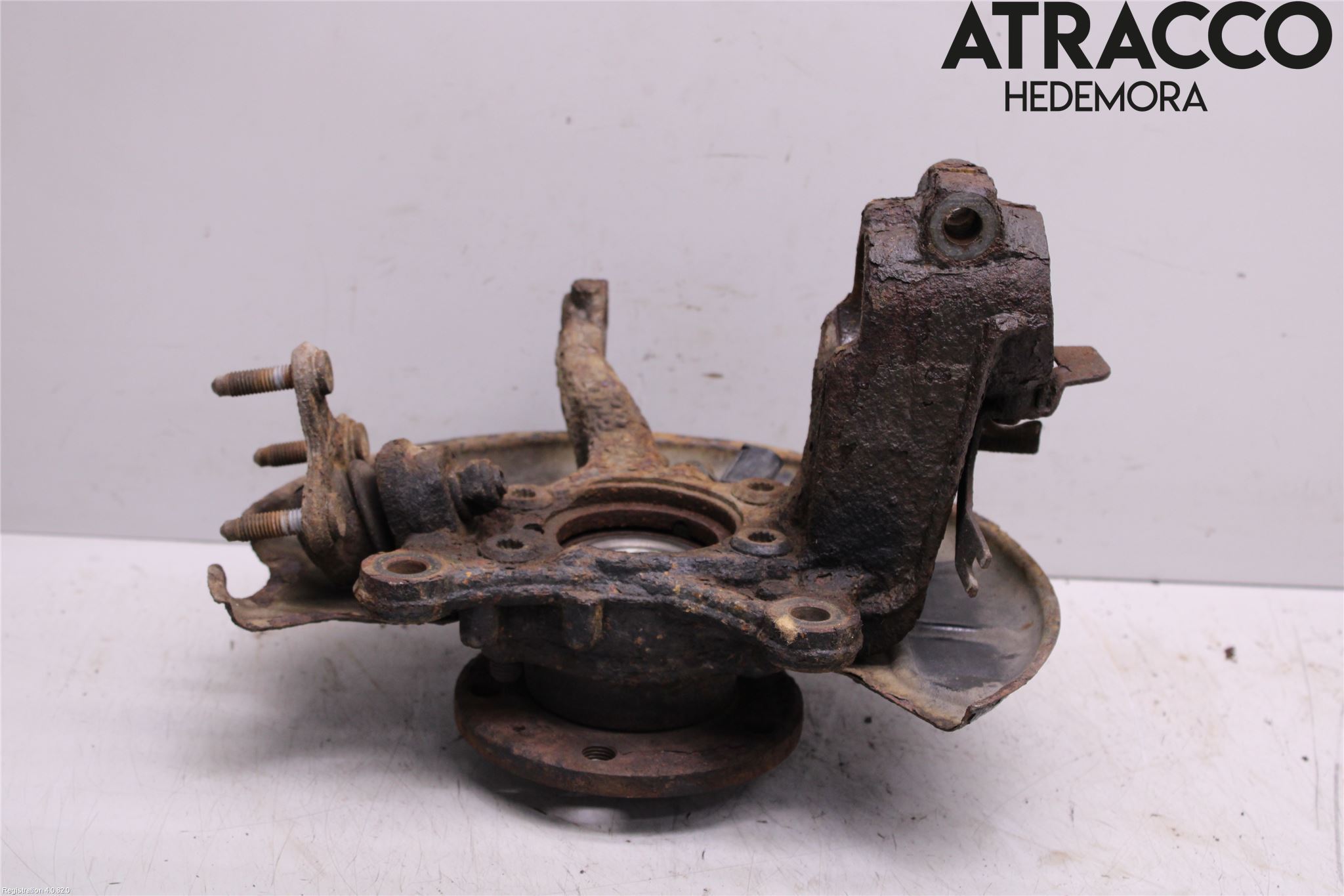 Seat LEON 06-12 Spindel Vf