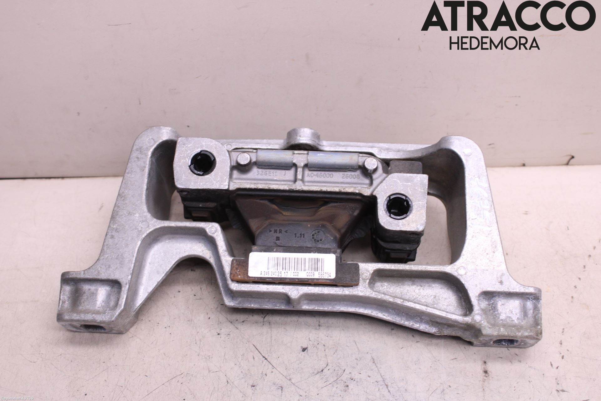 Mercedes-Benz MB GLA-KLASS (X156) 13-20 Motor Feste Gummi