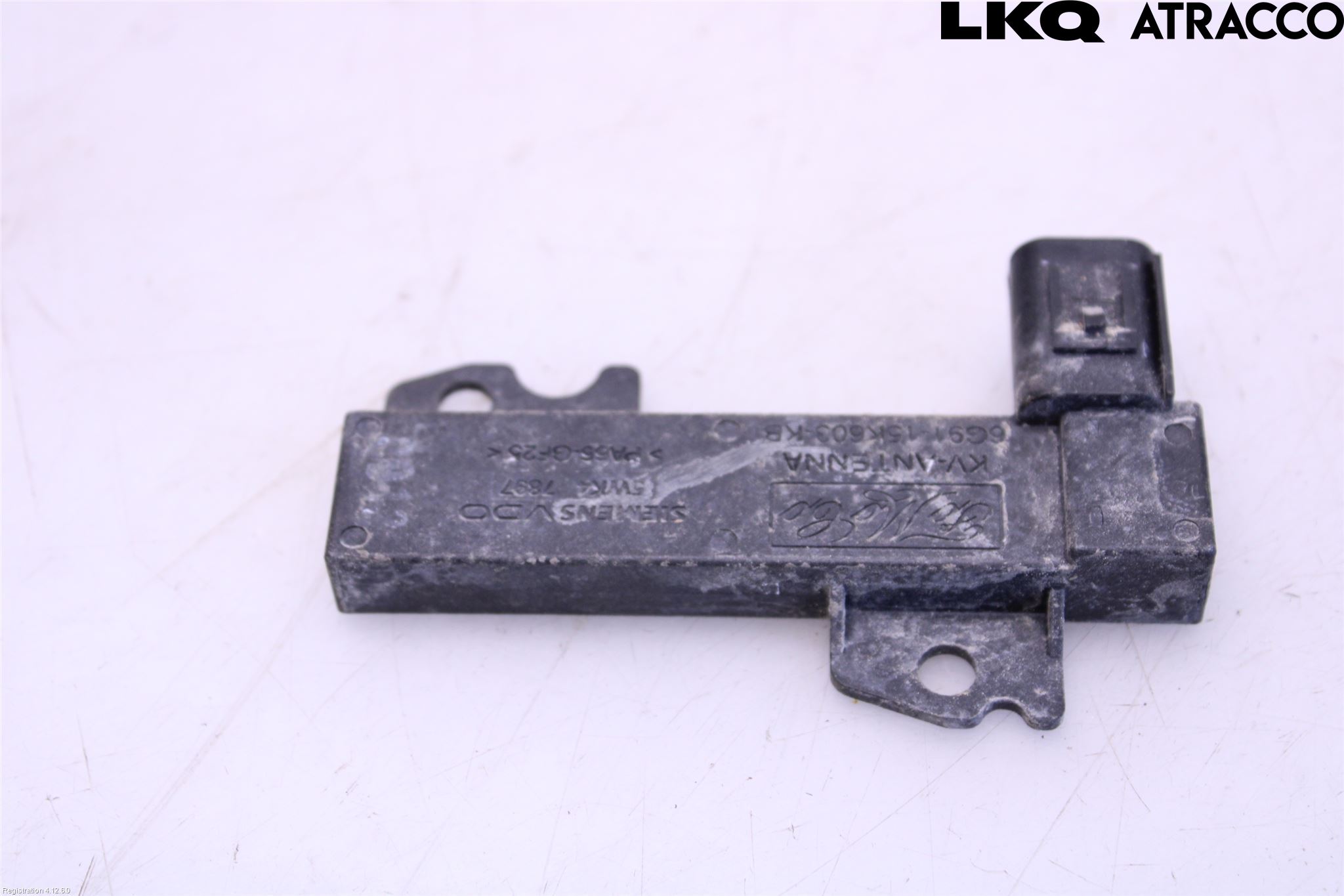 Volvo V40 12-19 Stereo Antenneforsterker