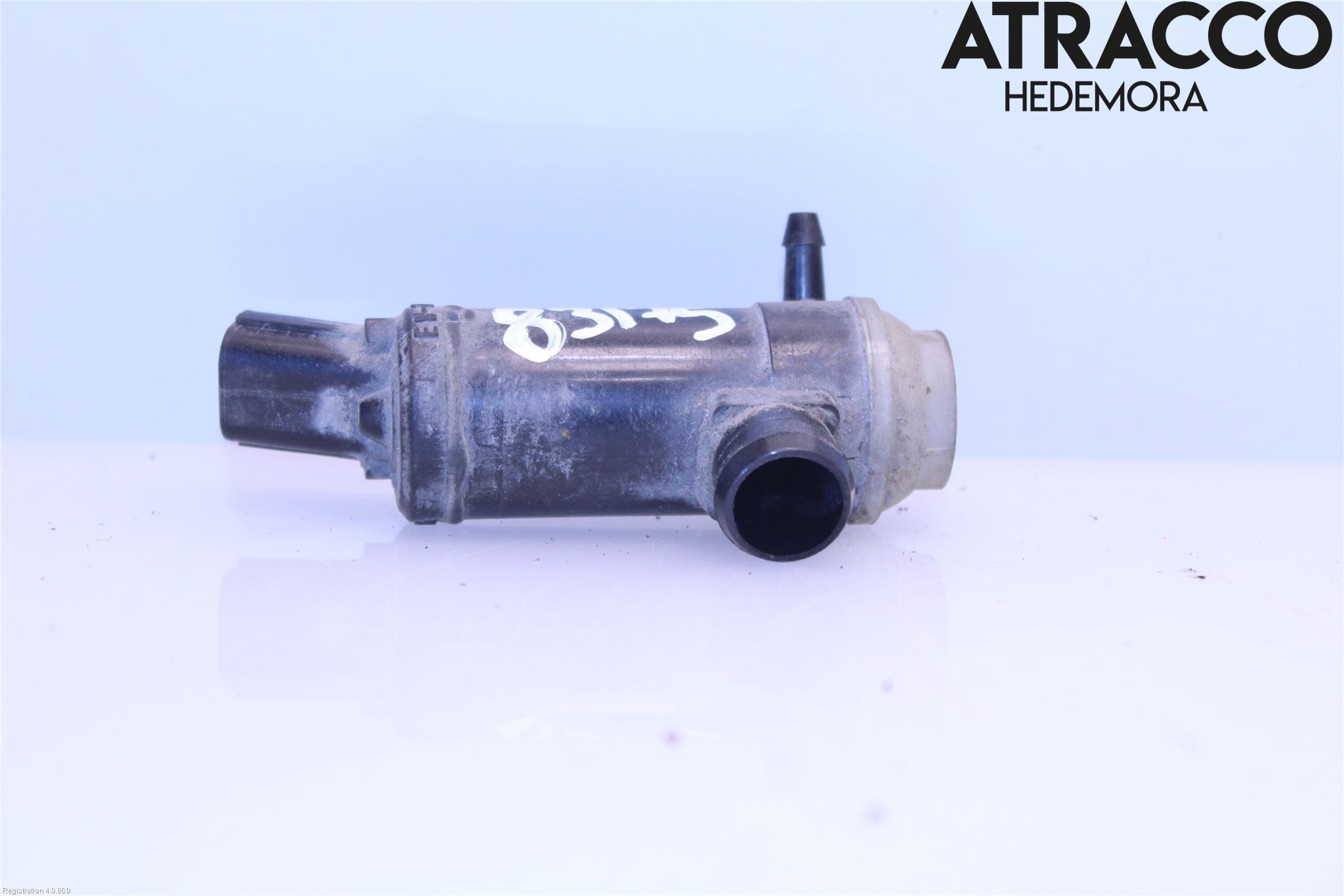 Subaru OUTBACK 10-15 Spylerpumpe Frontrute