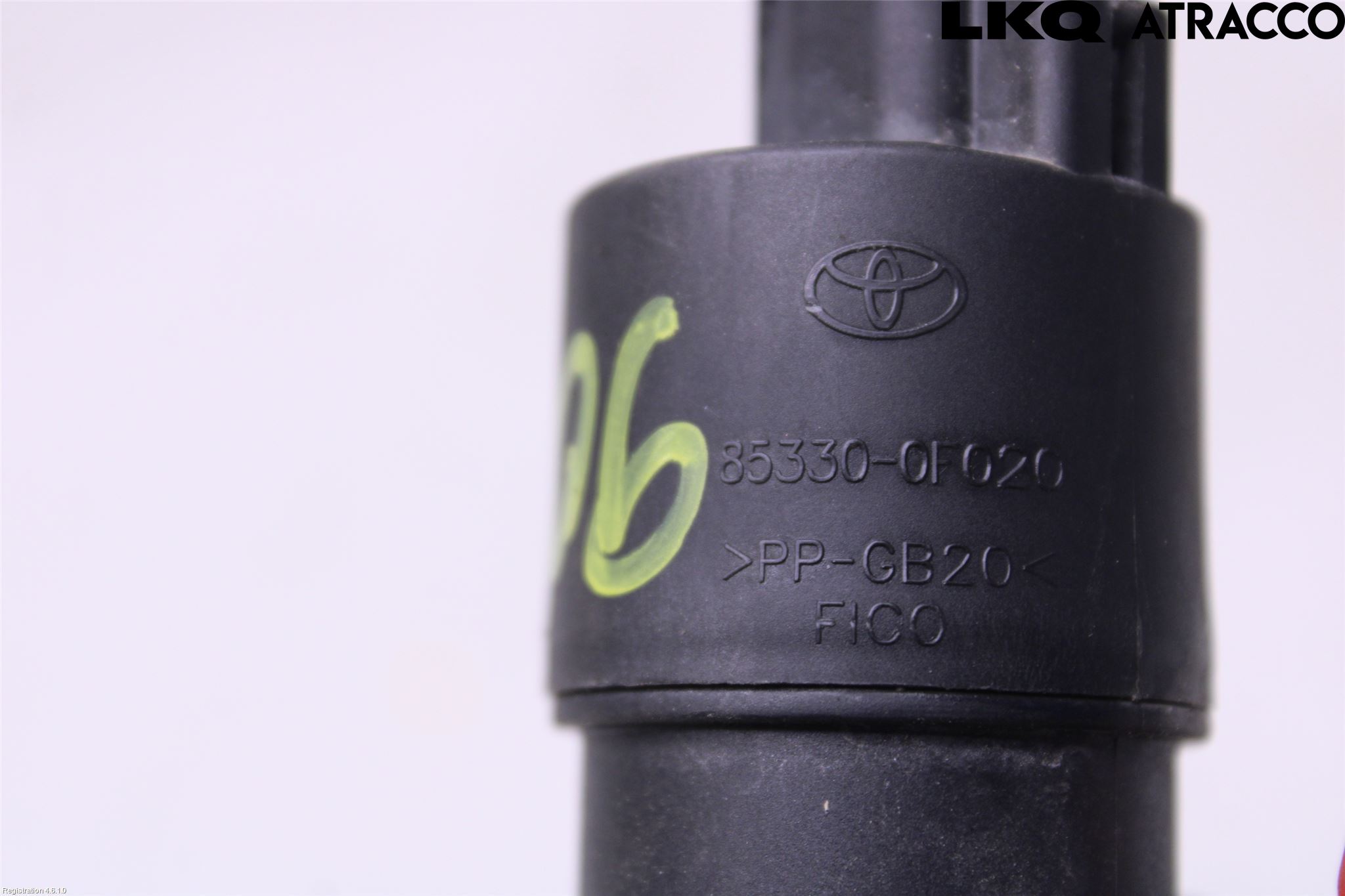 Toyota VERSO 09-18 Spylerpumpe Bakluke