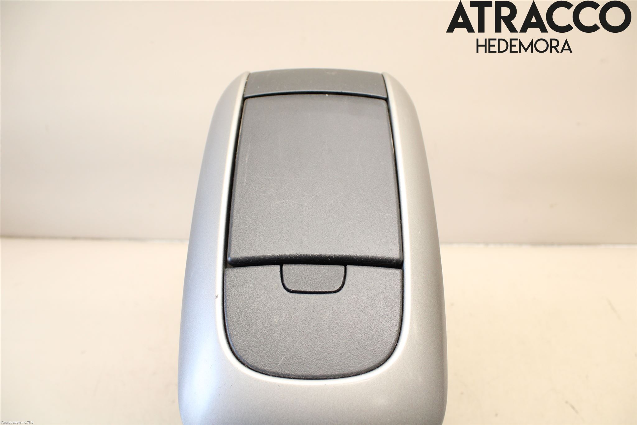 Toyota AURIS 07-09 Innr Armlene