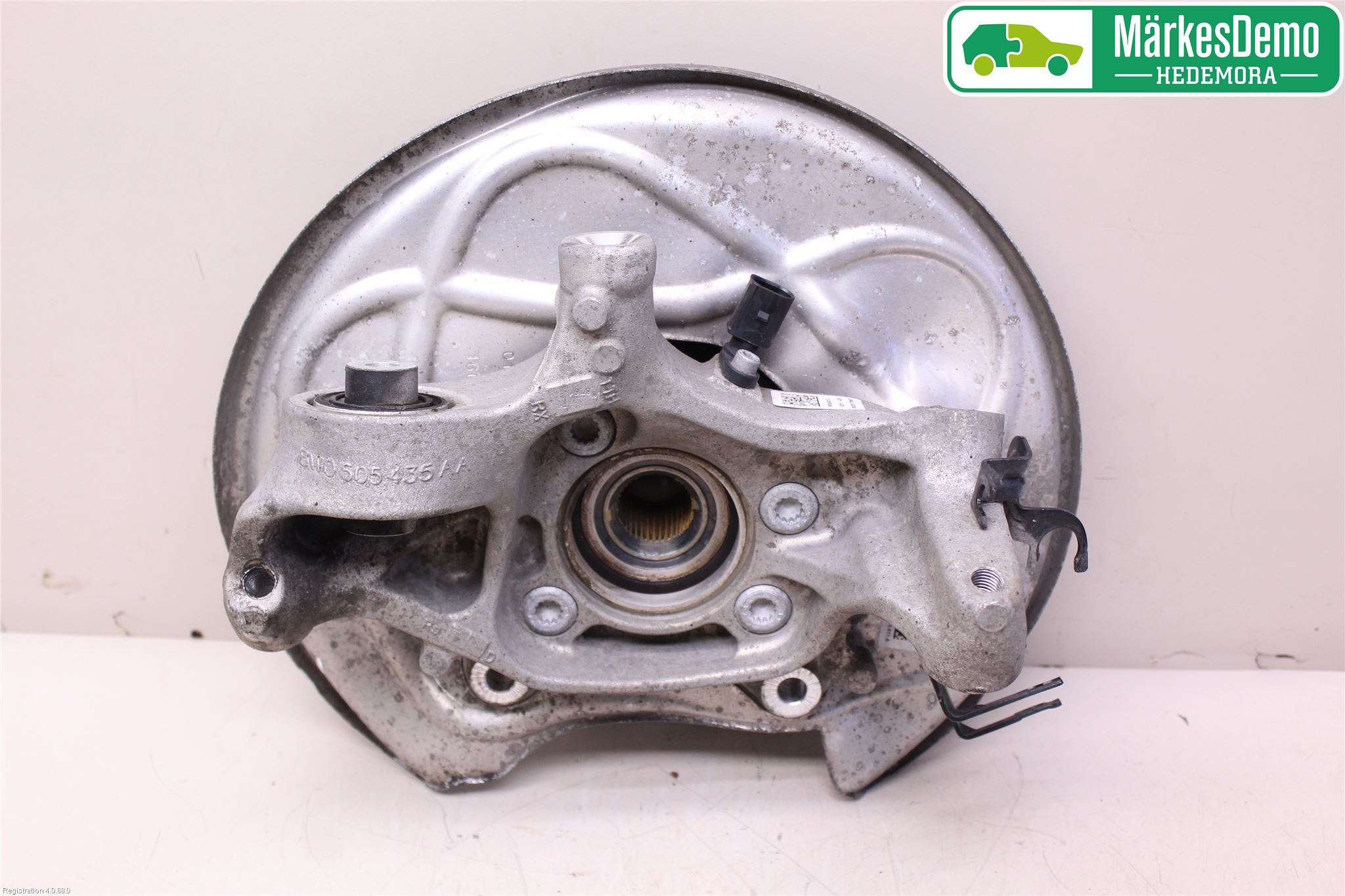 Audi A4/S4 B9 16-19 Spindel Vb