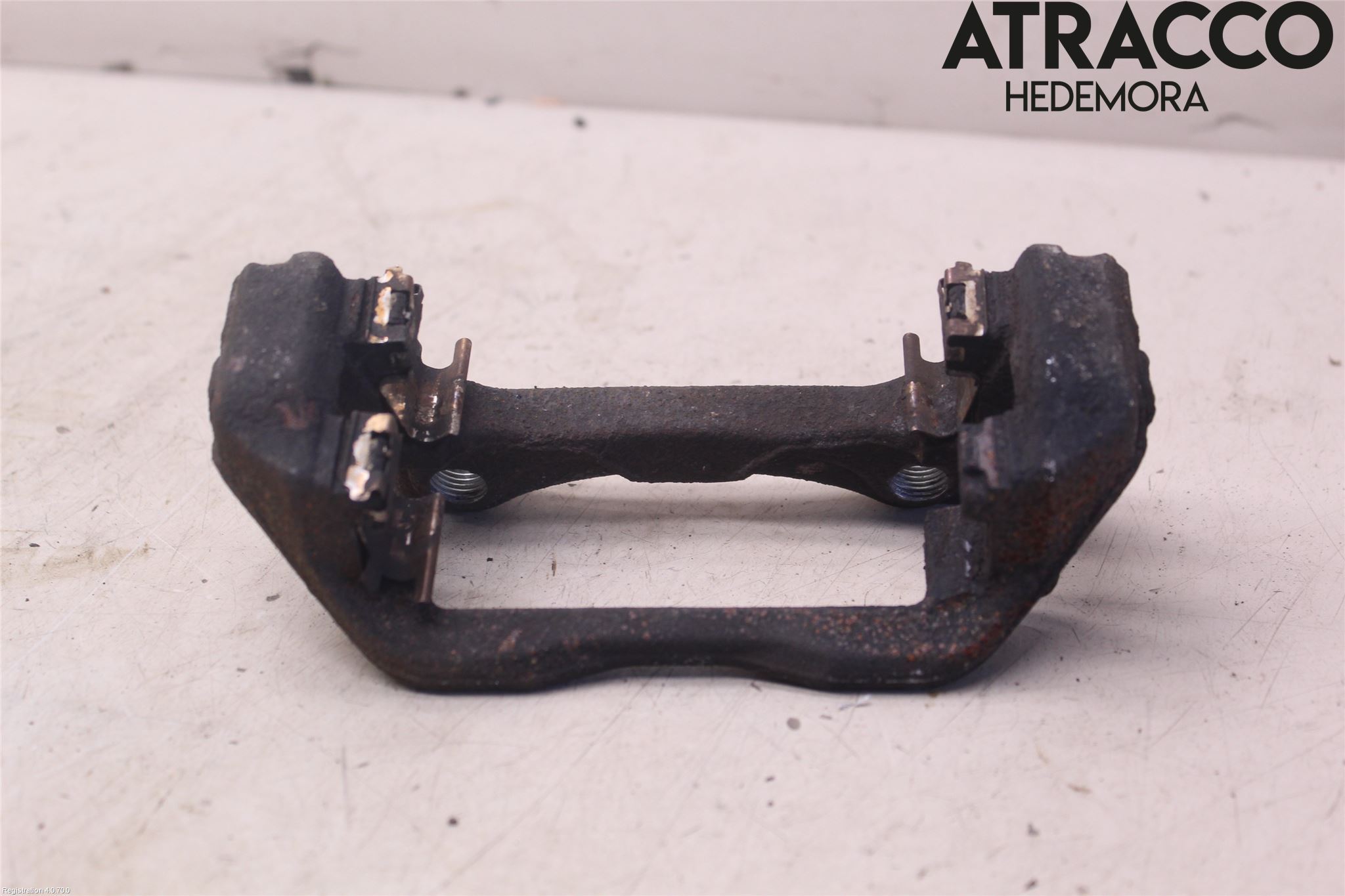 Mercedes-Benz MB VITO/V-KLASS (W640,W447,W448) 14- Bremsecaliper Feste Holder