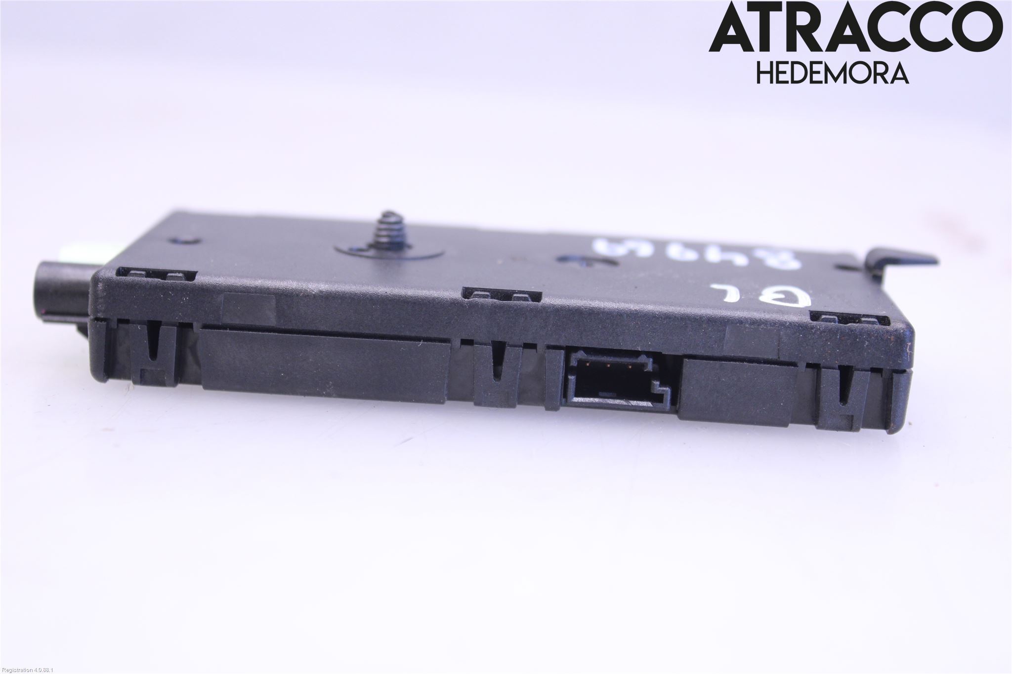 BMW X1 F48 15-22 Stereo Antenneforsterker