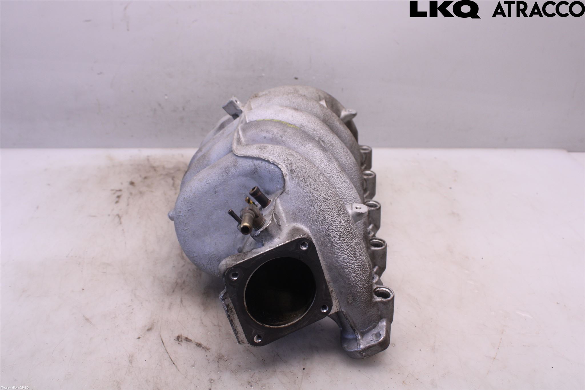 Volvo V70 05-08 Innsugningsmanifold
