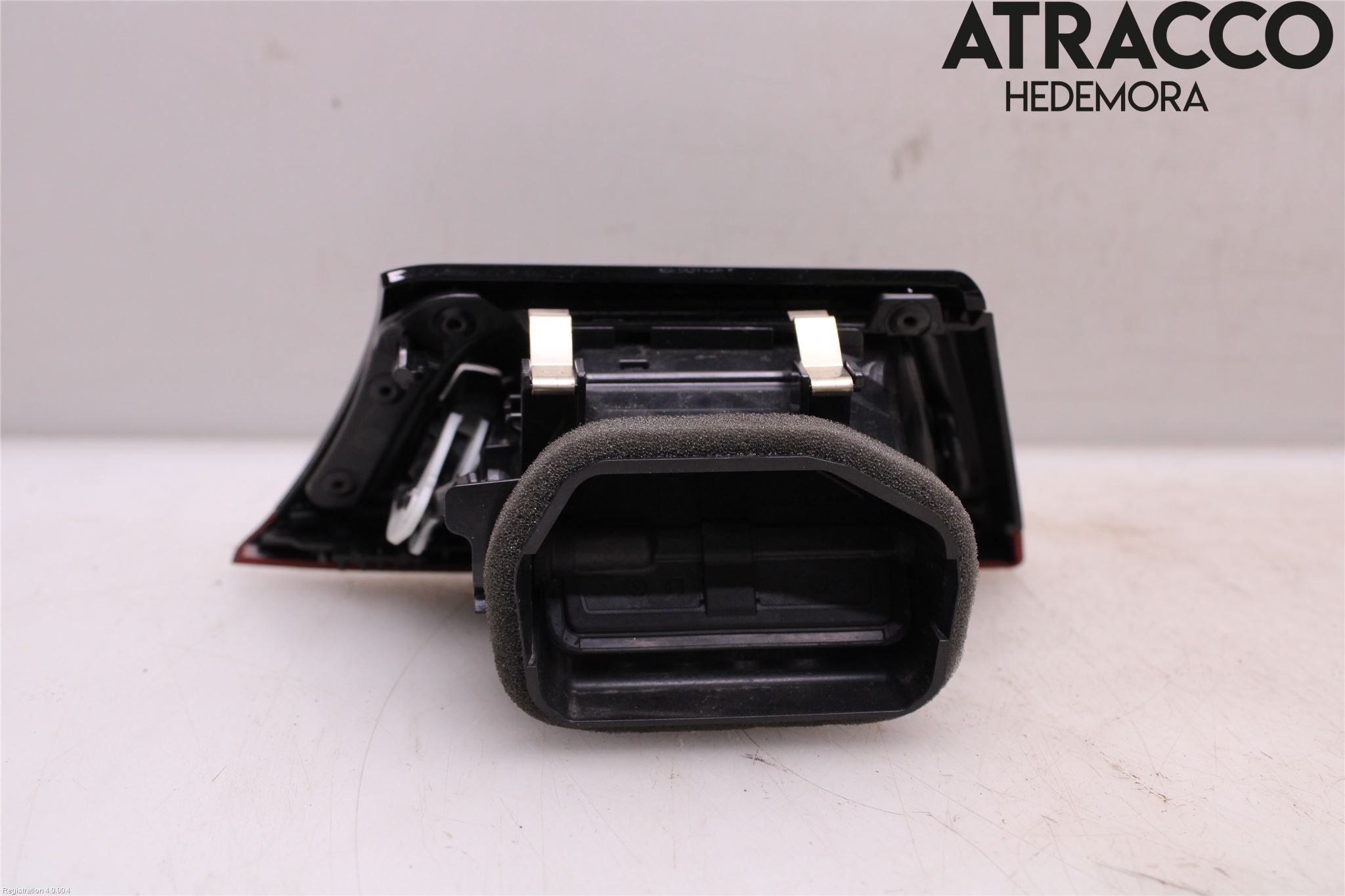BMW 3 F30/F31/F80 12-19 Dashbord Kanal - Dyse