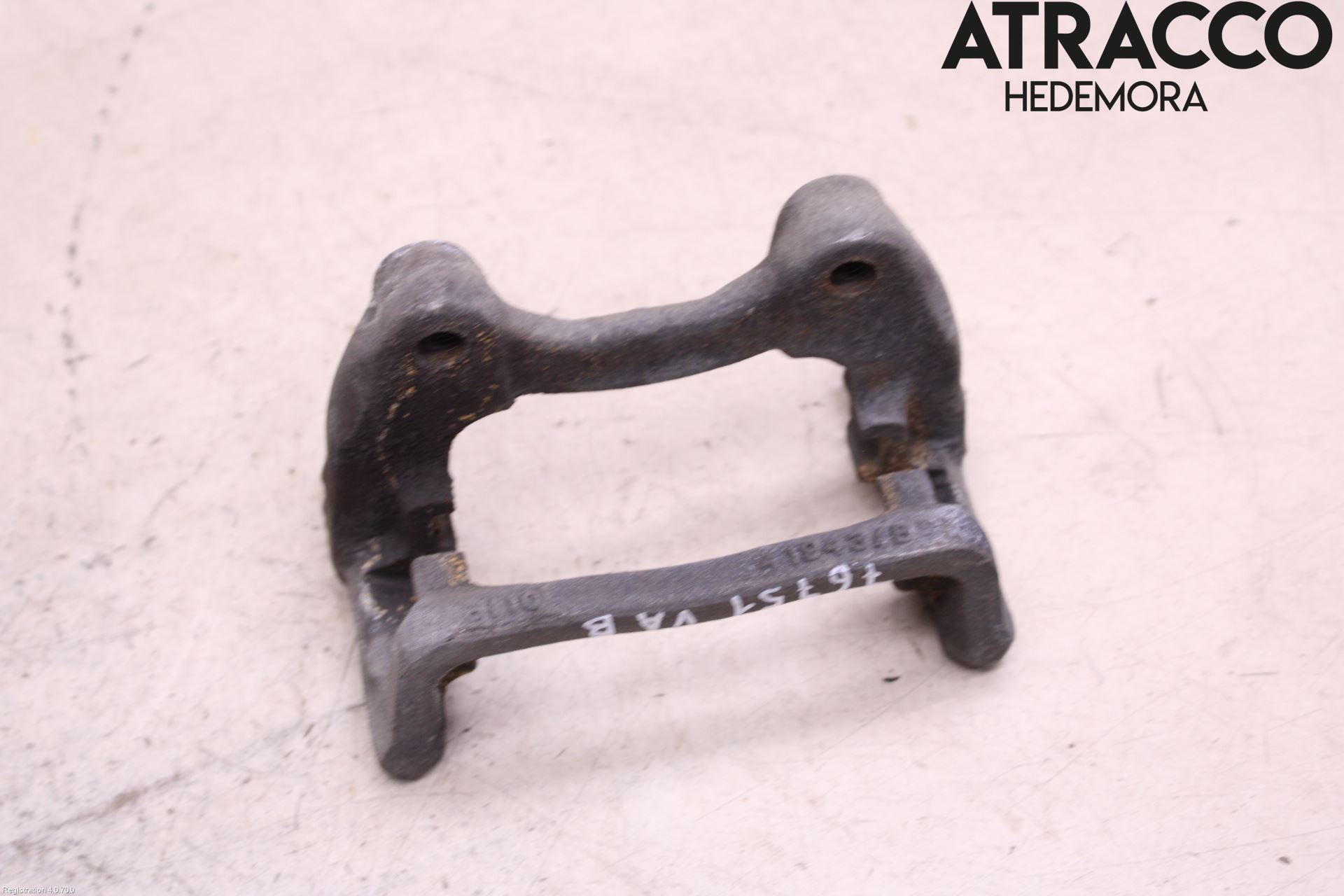 Mercedes-Benz MB GLA-KLASS (X156) 13-20 Bremsecaliper Feste Holder