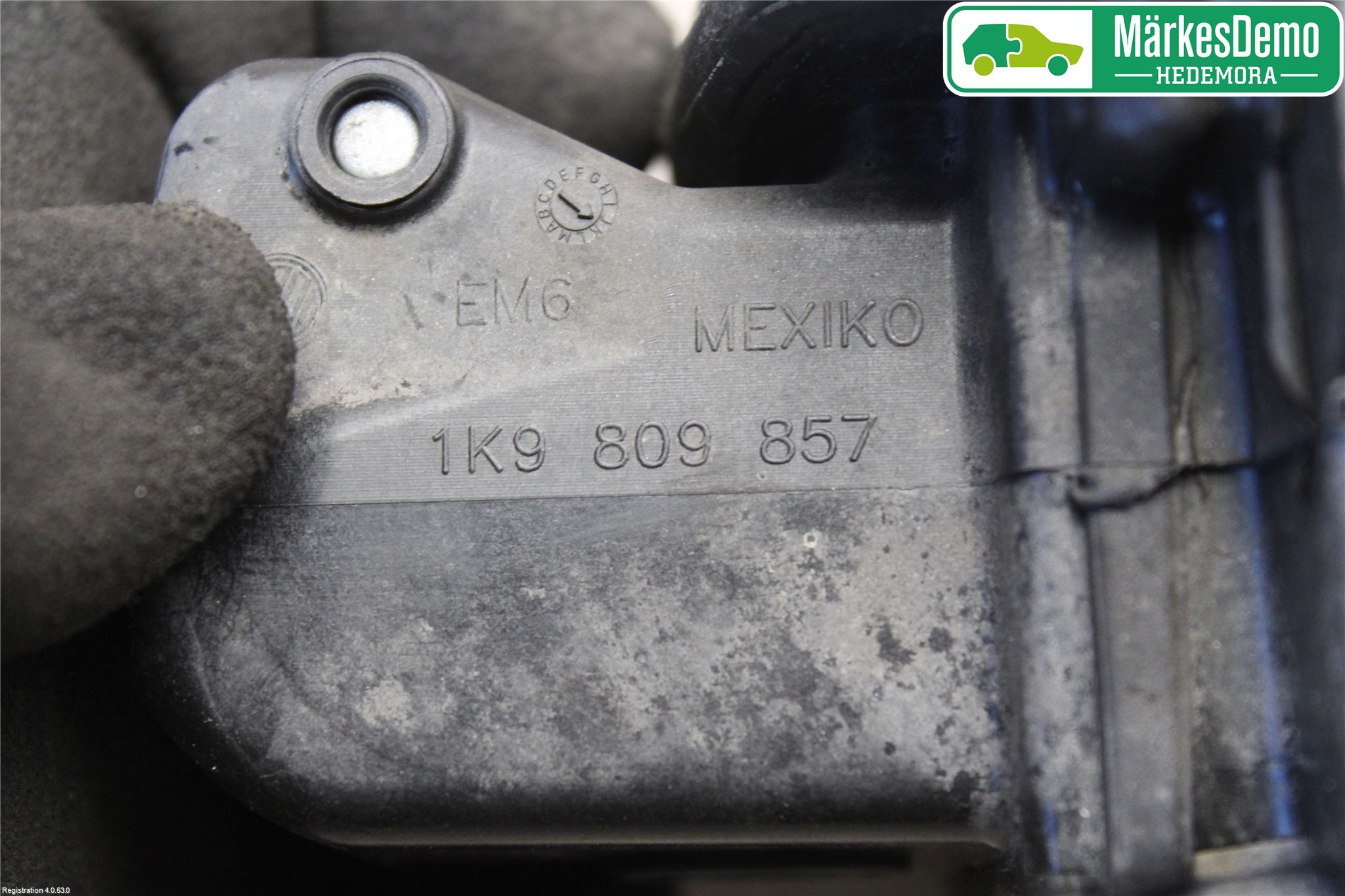 Volkswagen VW GOLF VI 09-13 Drivstoff Tankluke