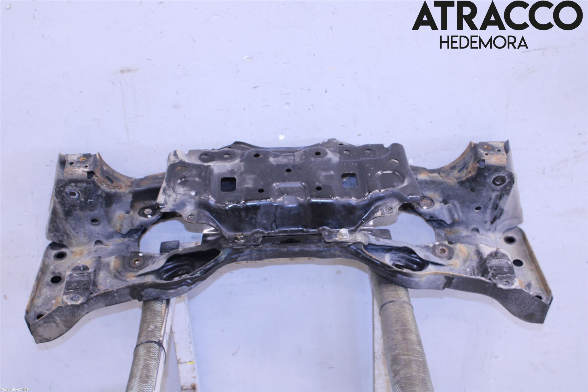 Subaru IMPREZA V 18- Forstillingsbjelke(Tvergående)