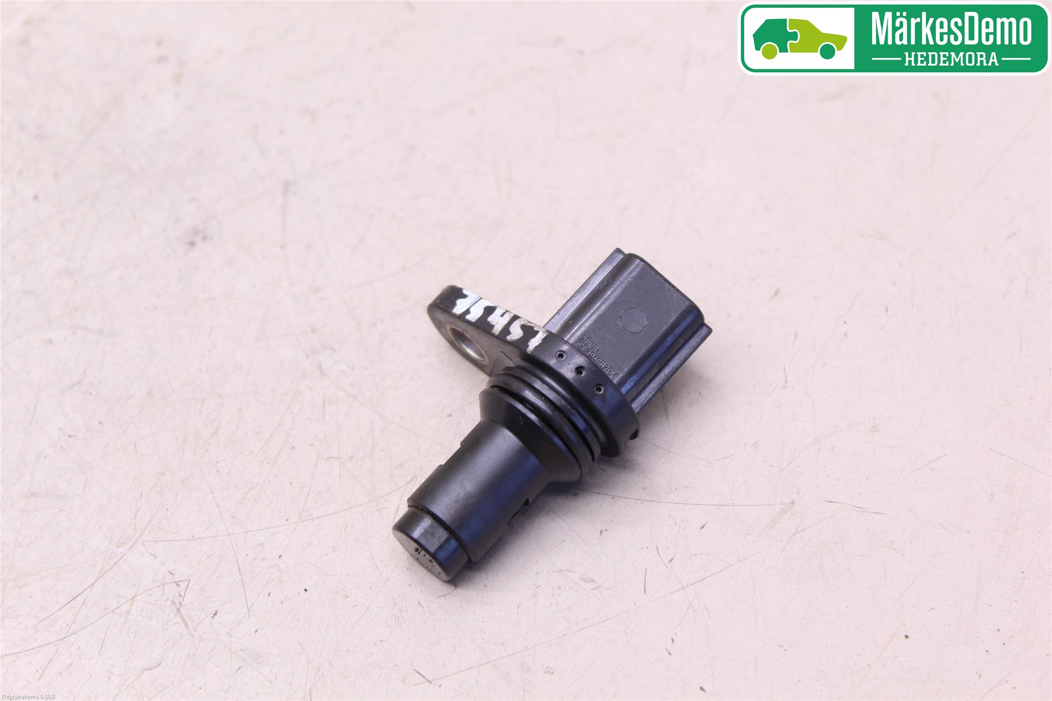 Nissan JUKE 10-14 Giver Turtall - Tenning