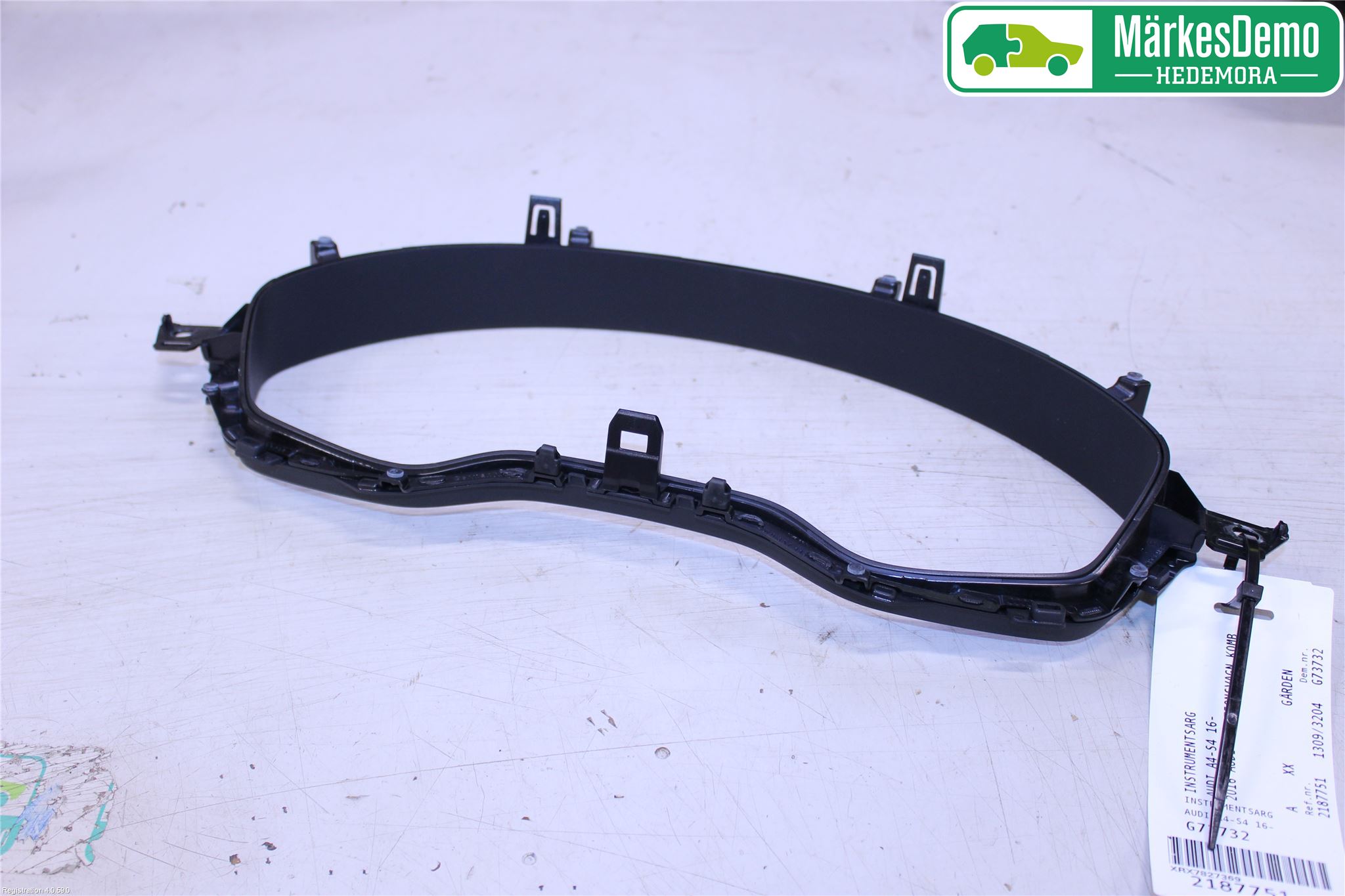 Audi A4/S4 B9 16-19 Instrument Ramme