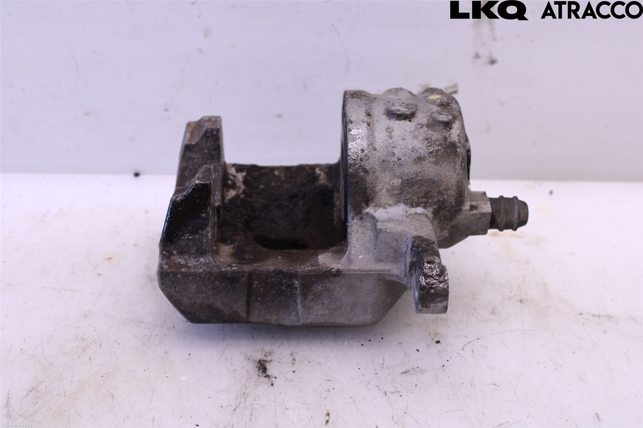 Toyota PRIUS (ZVW50) 16-21 Bremsecaliper Foran Høyre