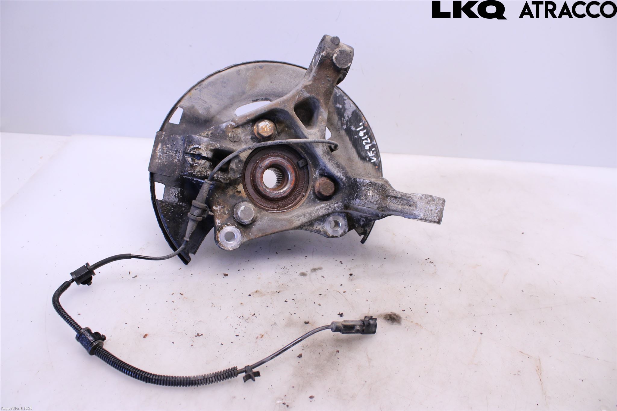 Opel ASTRA J 10-15 Spindel Vf