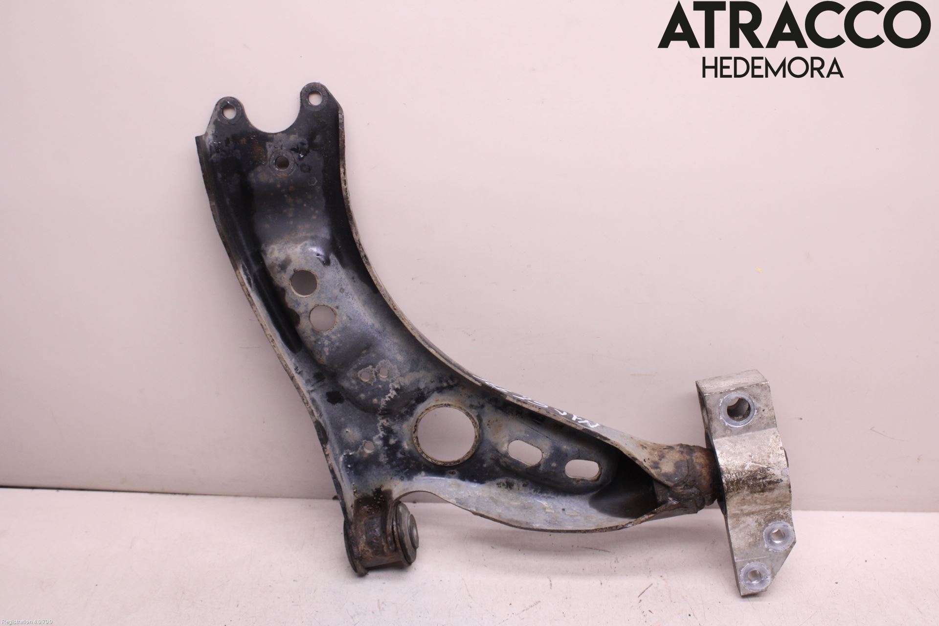 Seat LEON 06-12 Bærearm Foran Venstre Nedre