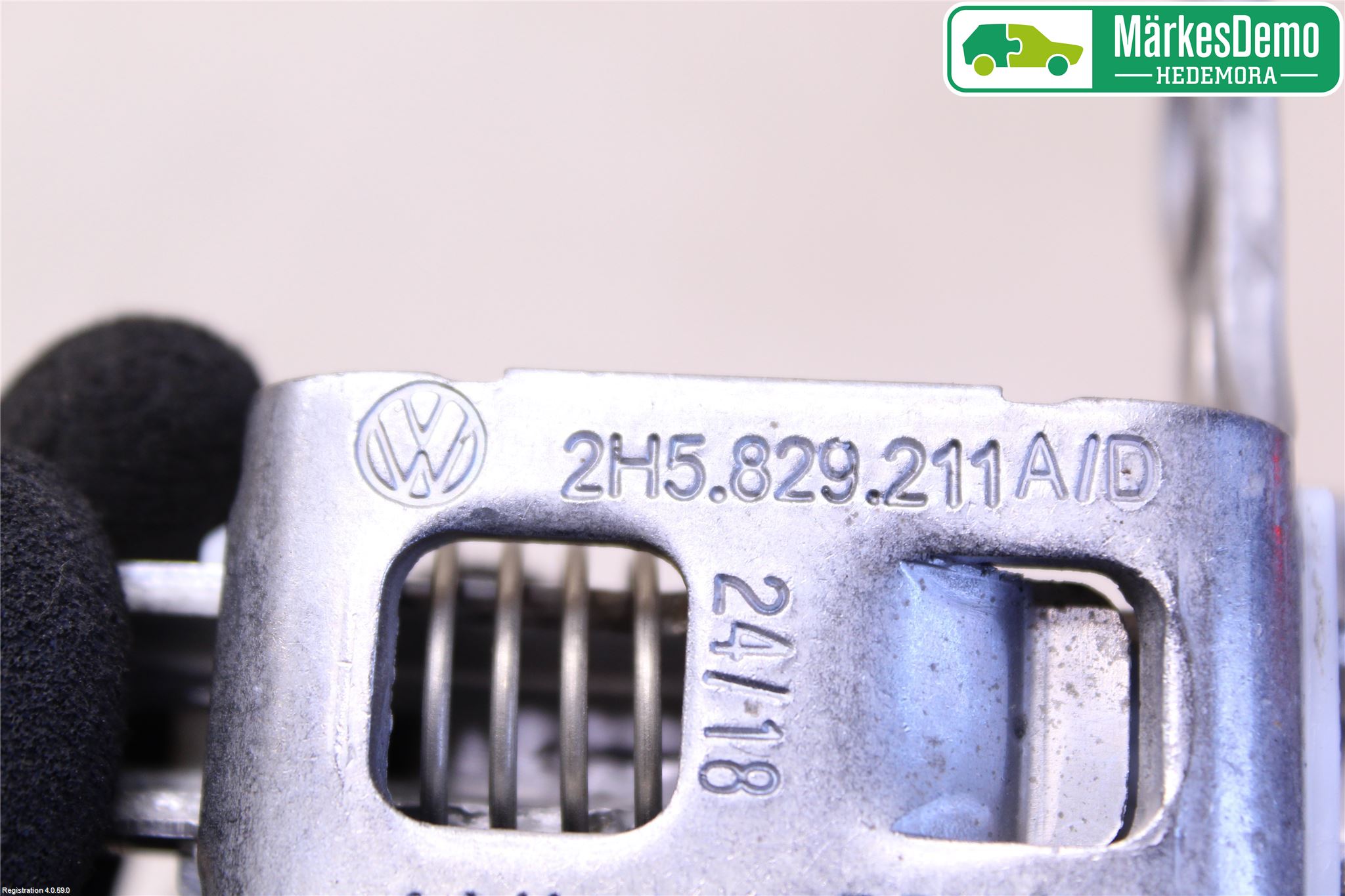 Volkswagen VW AMAROK 2H 10-22 Lås Bakluke-Koffertlokk