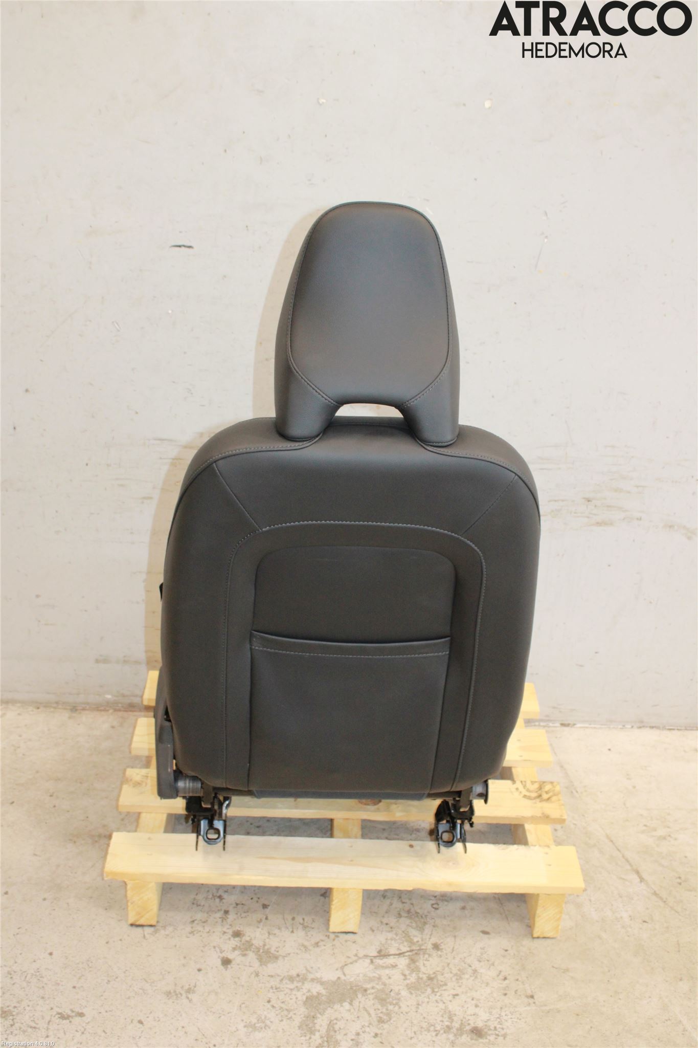 Volvo V60 CROSS COUNTRY 16-18 Innr Sete Foran Venstre