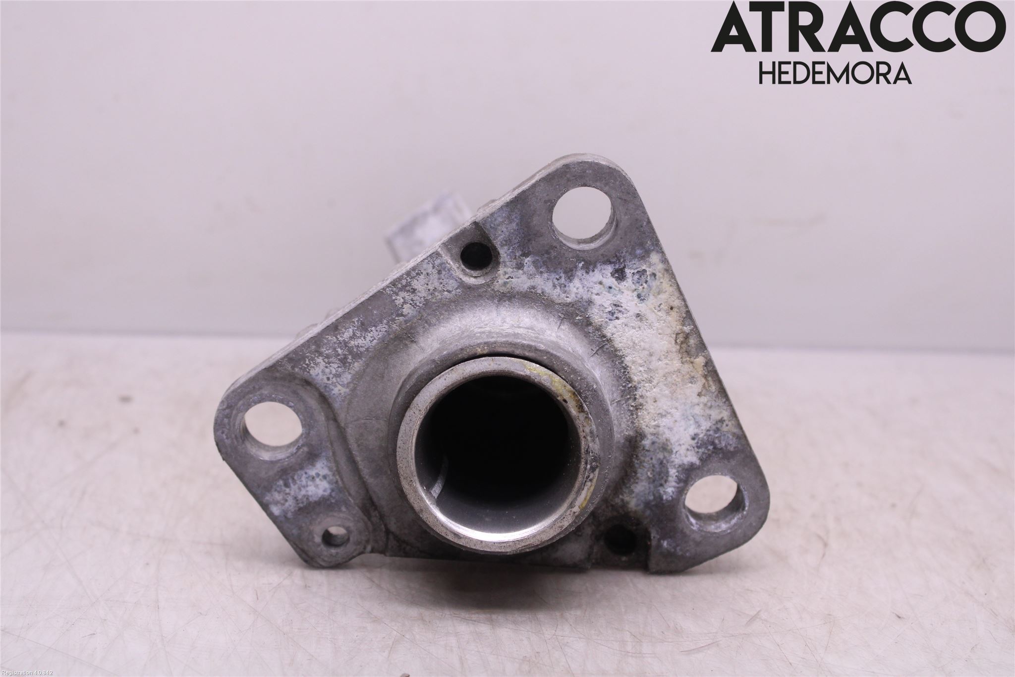 Audi A4/S4 01-05 Støtfanger Foran Feste