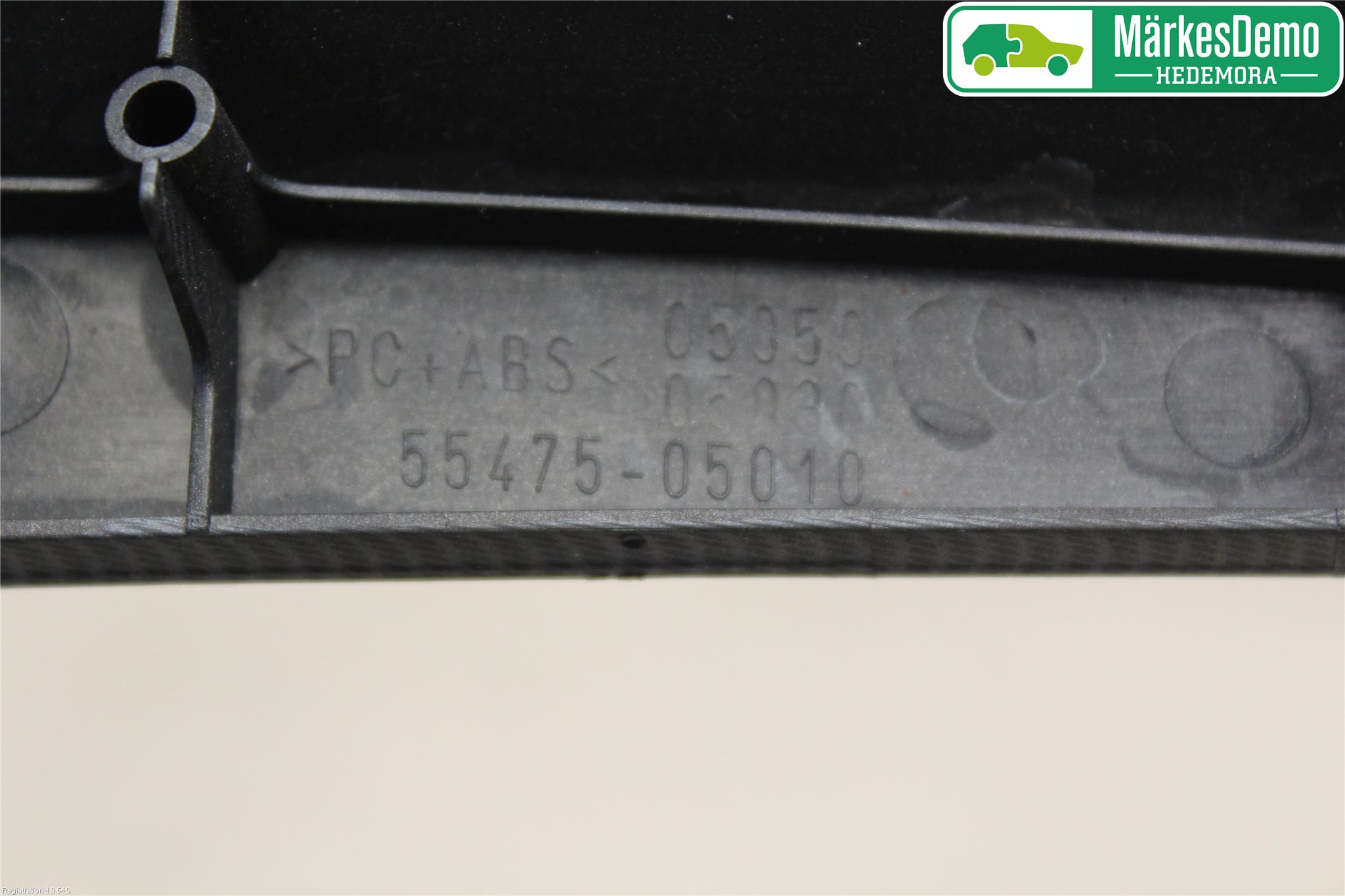 Toyota AVENSIS 03-06 Innr Dekor Instrbord
