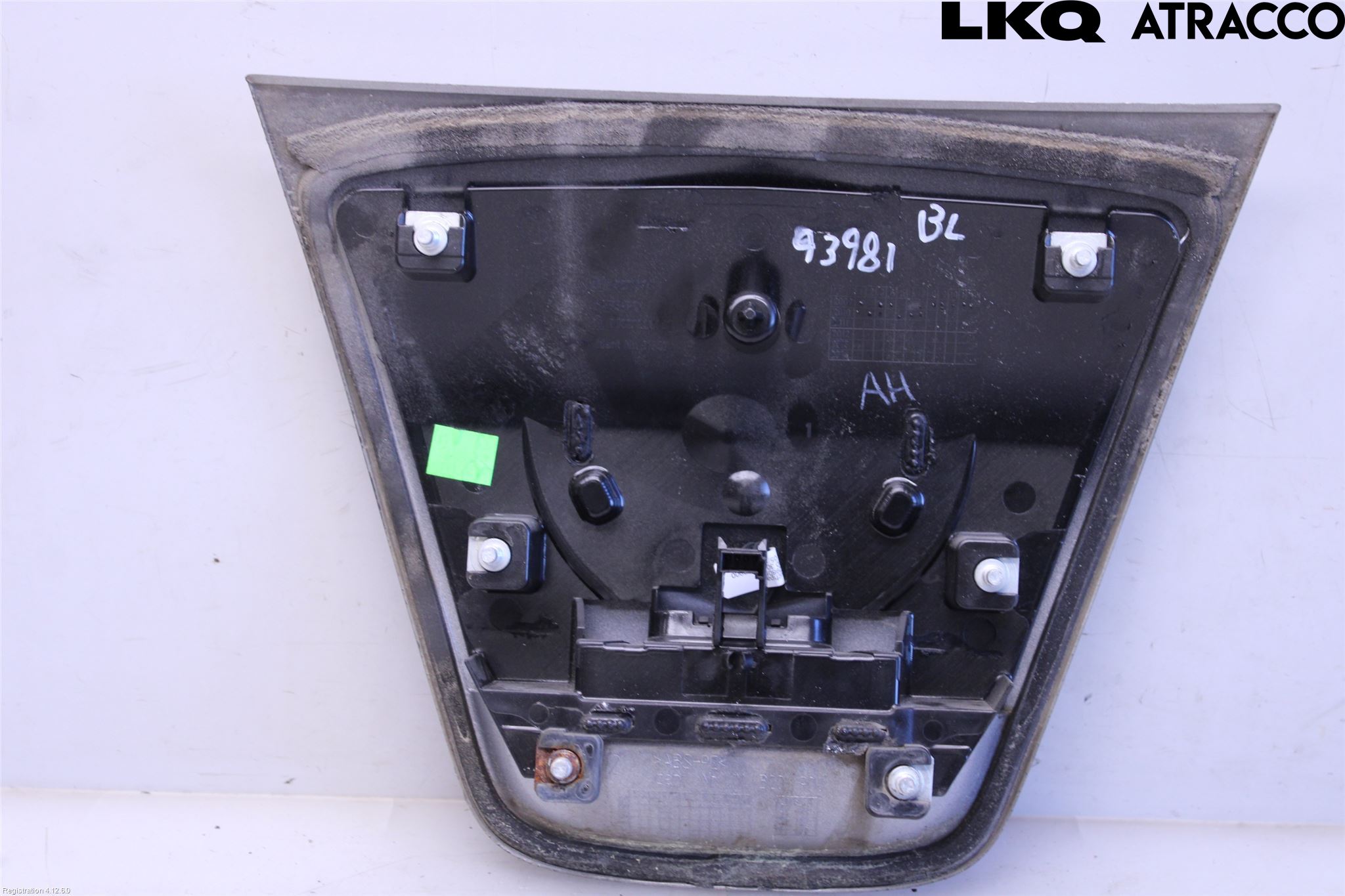 Opel ASTRA J 10-15 Bakluke Handtak Ytre