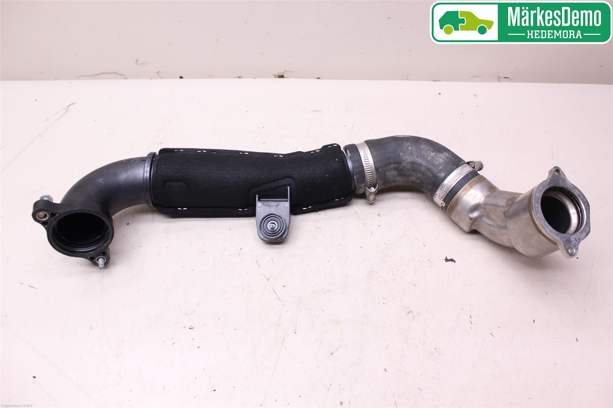 Audi A4/S4 B9 16-19 Intercooler Rør-Slange