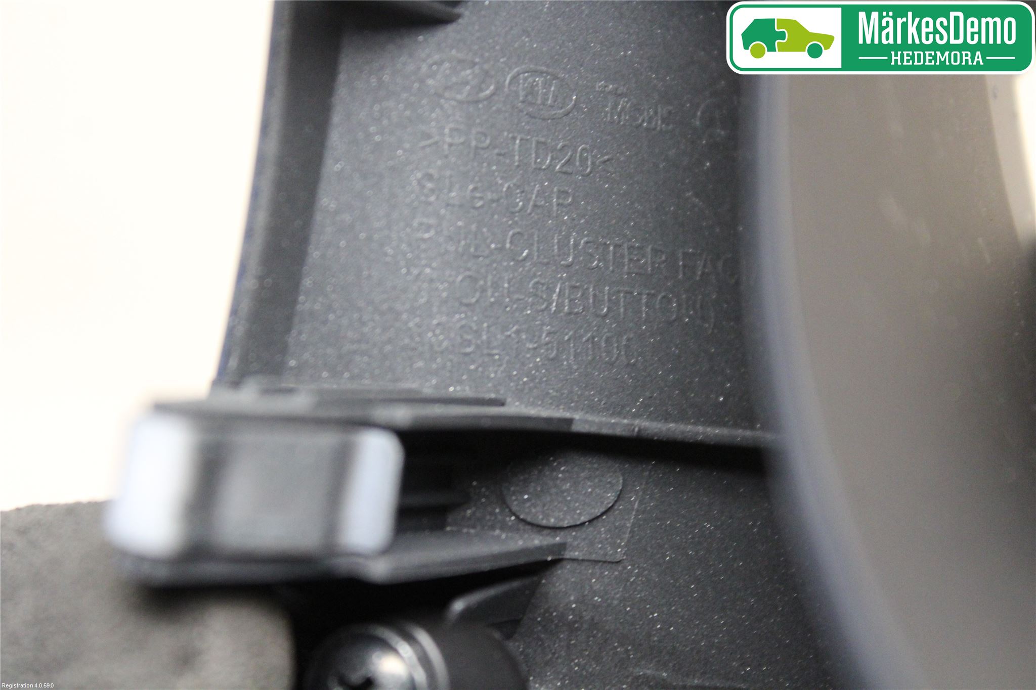 Kia SPORTAGE (SL) 11-15 Instrument Ramme