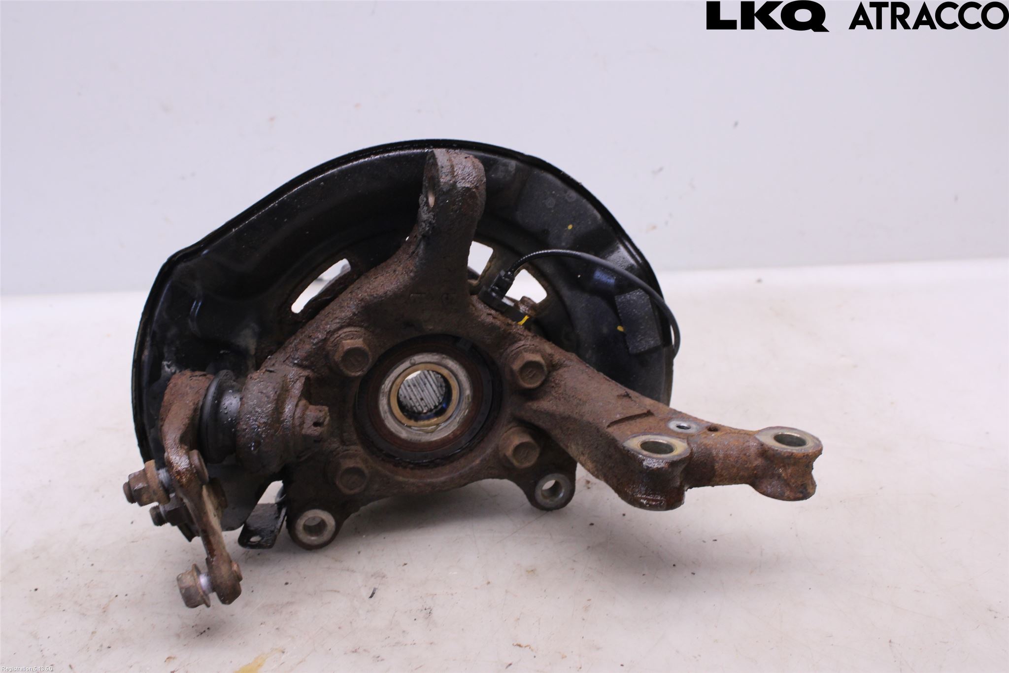 Toyota PRIUS+ ZVW40 12-20 Spindel Vf
