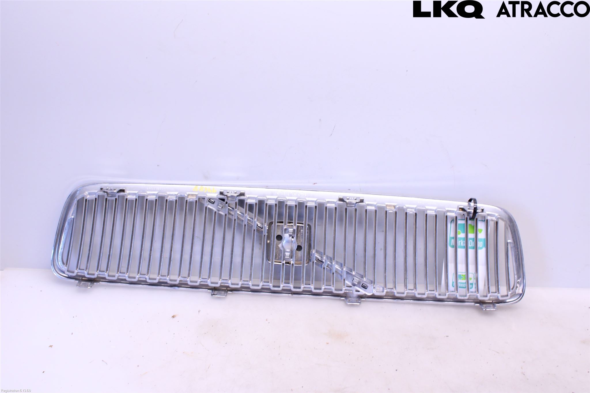 Volvo V50 04-07 Grilldel Midt