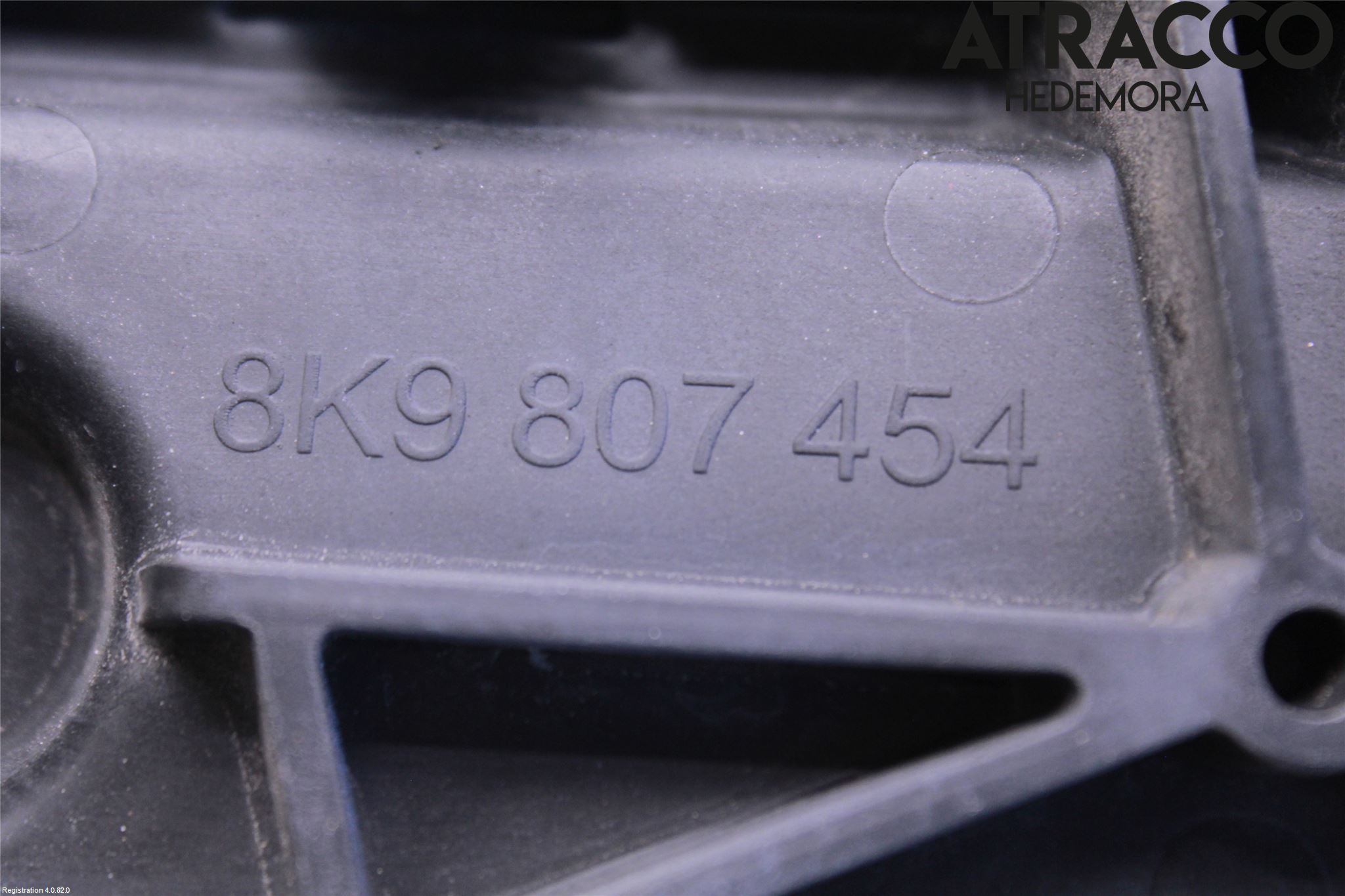 Audi A4/S4 08-11 Støtfangerfeste Bak Høyre