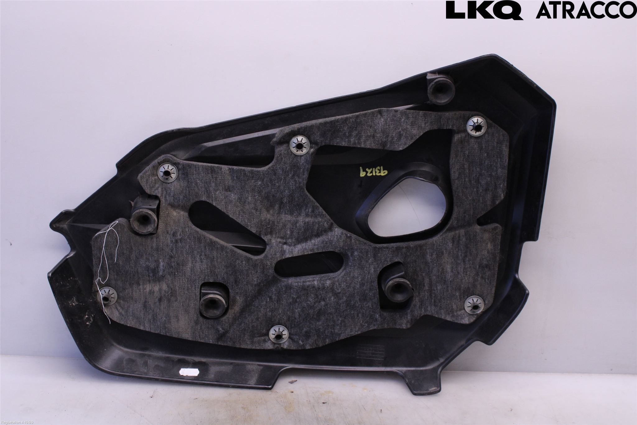 Volvo V70 08-13 Motor Deksel Over Motor