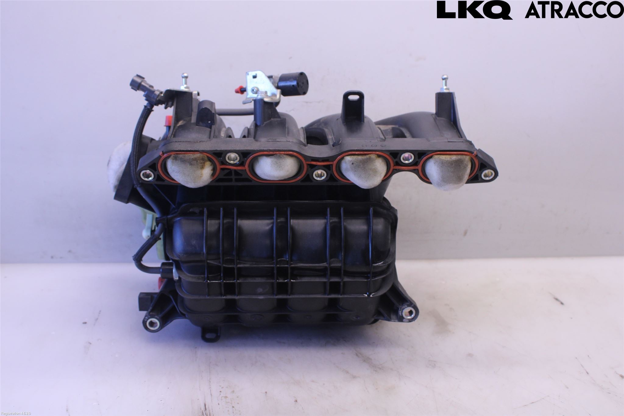 Toyota AURIS 13-19 Innsugningsmanifold