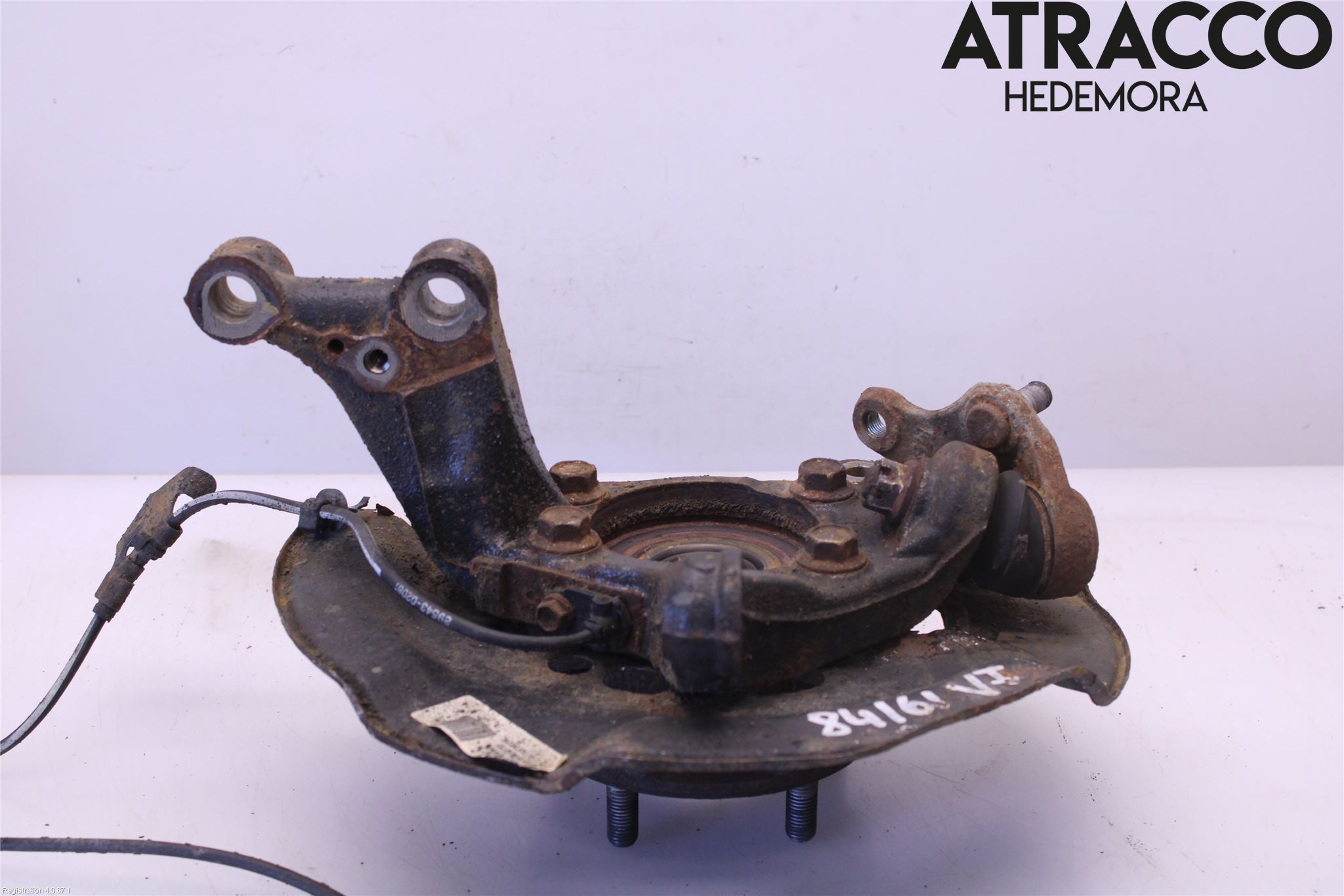Toyota AURIS 13-19 Spindel Vf