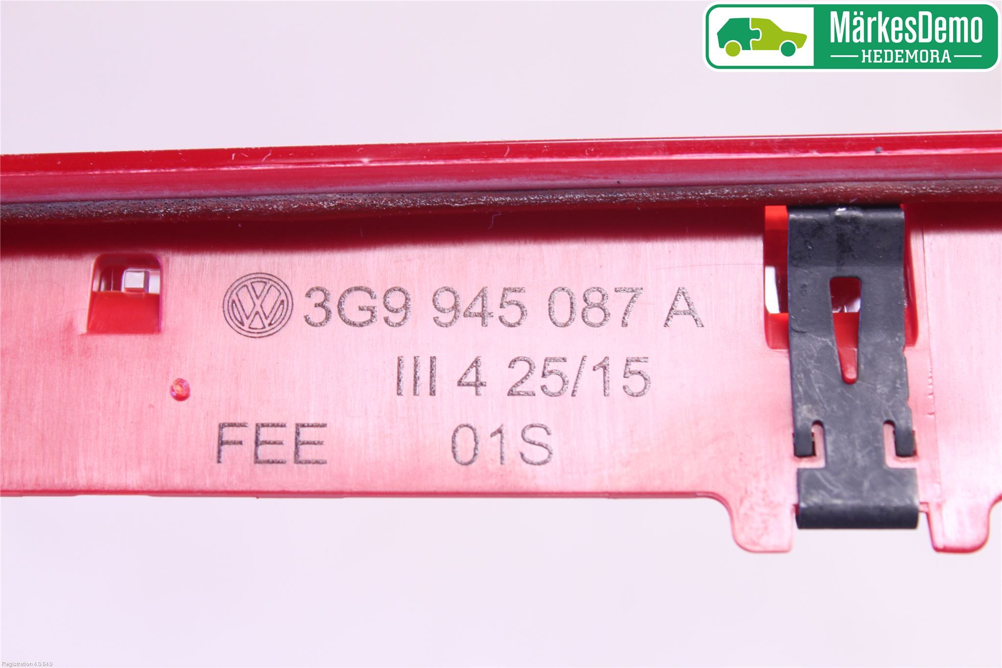 Volkswagen VW PASSAT 15-19 Bremselys Bakrute